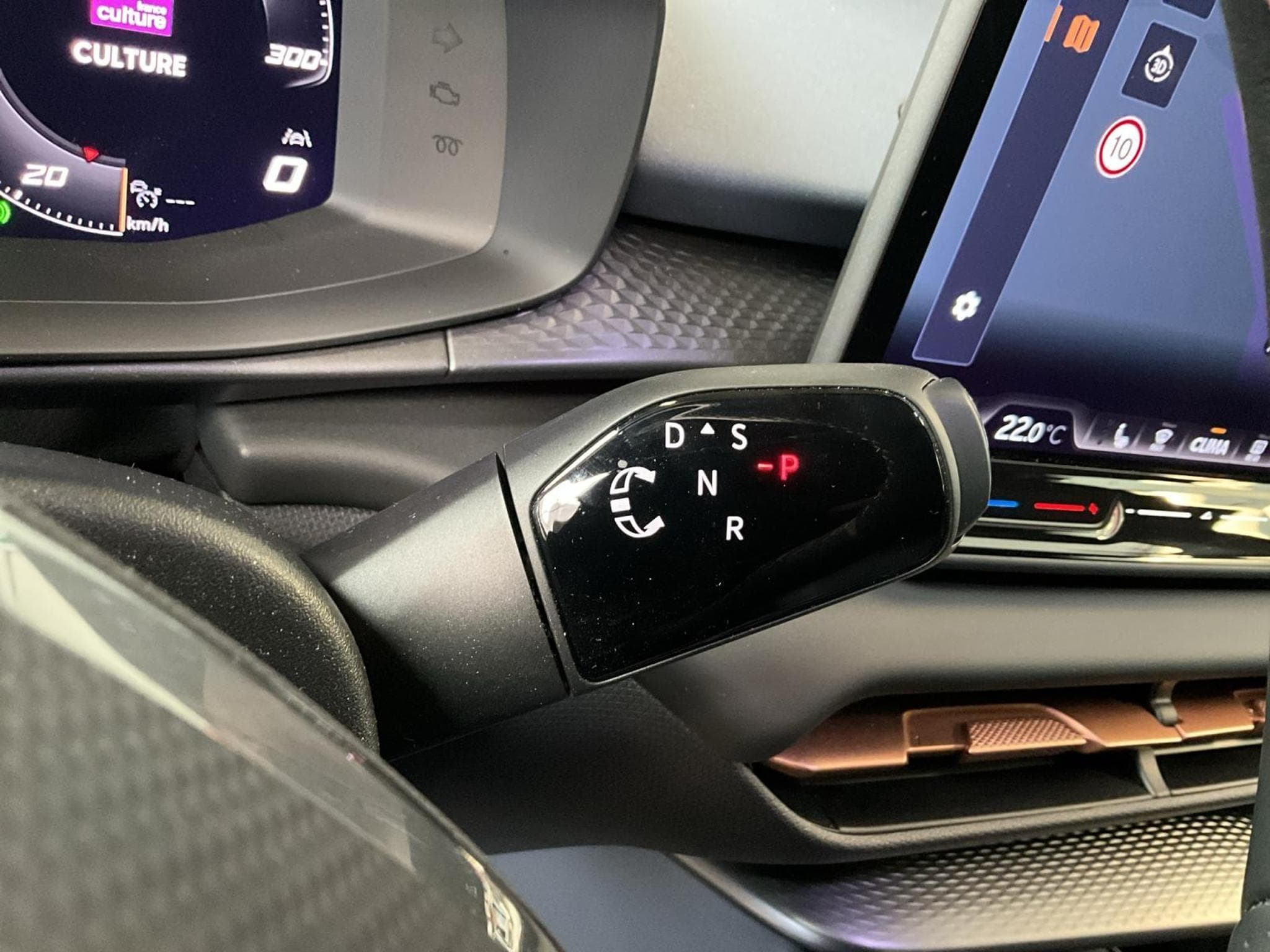 Cupra Terramar DSG+AHK+Digital-Drive+Pure-Perf.+Skyline+Int.Drive (2025) - Foto 14