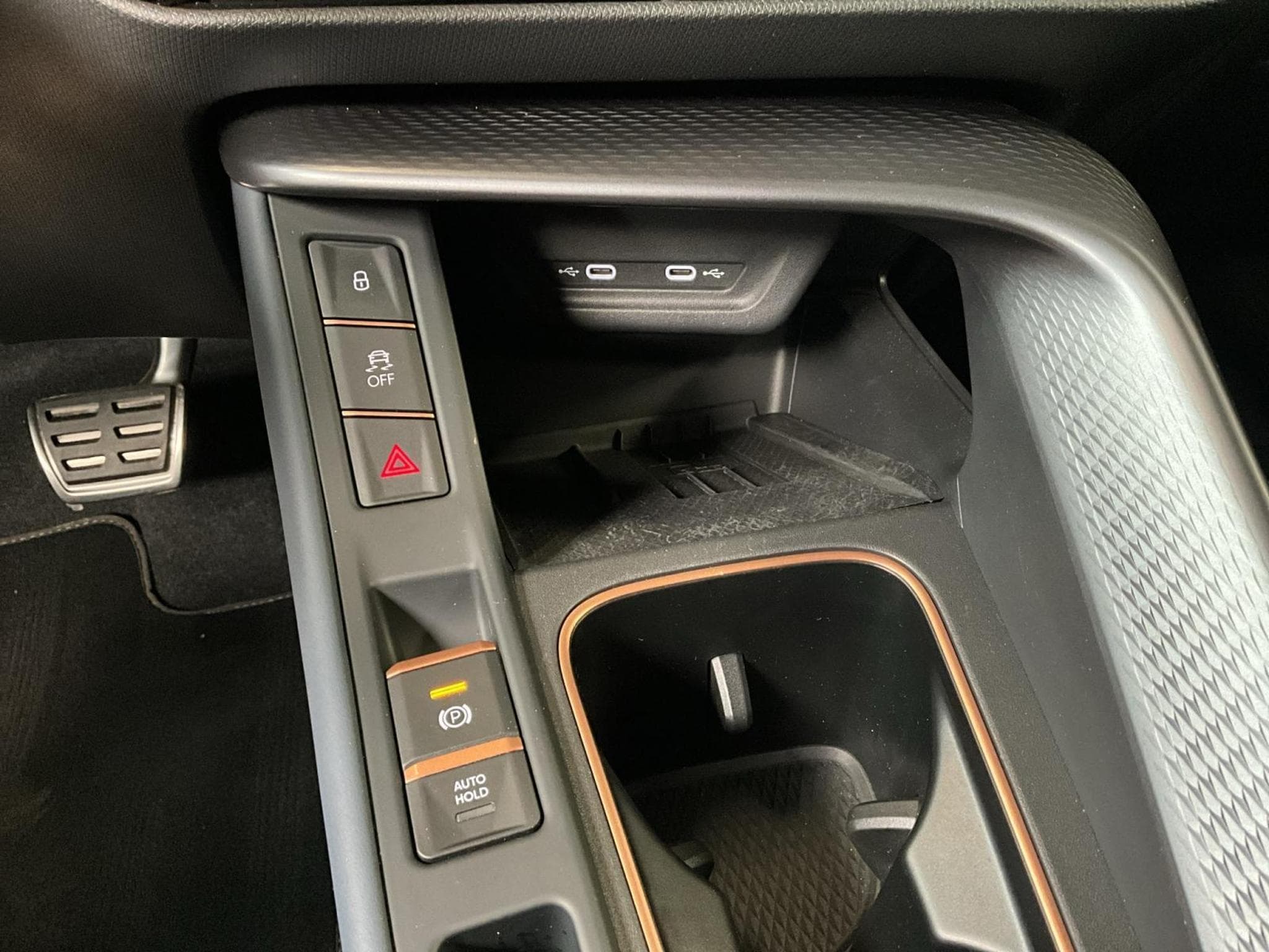 Cupra Terramar DSG+AHK+Digital-Drive+Pure-Perf.+Skyline+Int.Drive (2025) - Foto 17