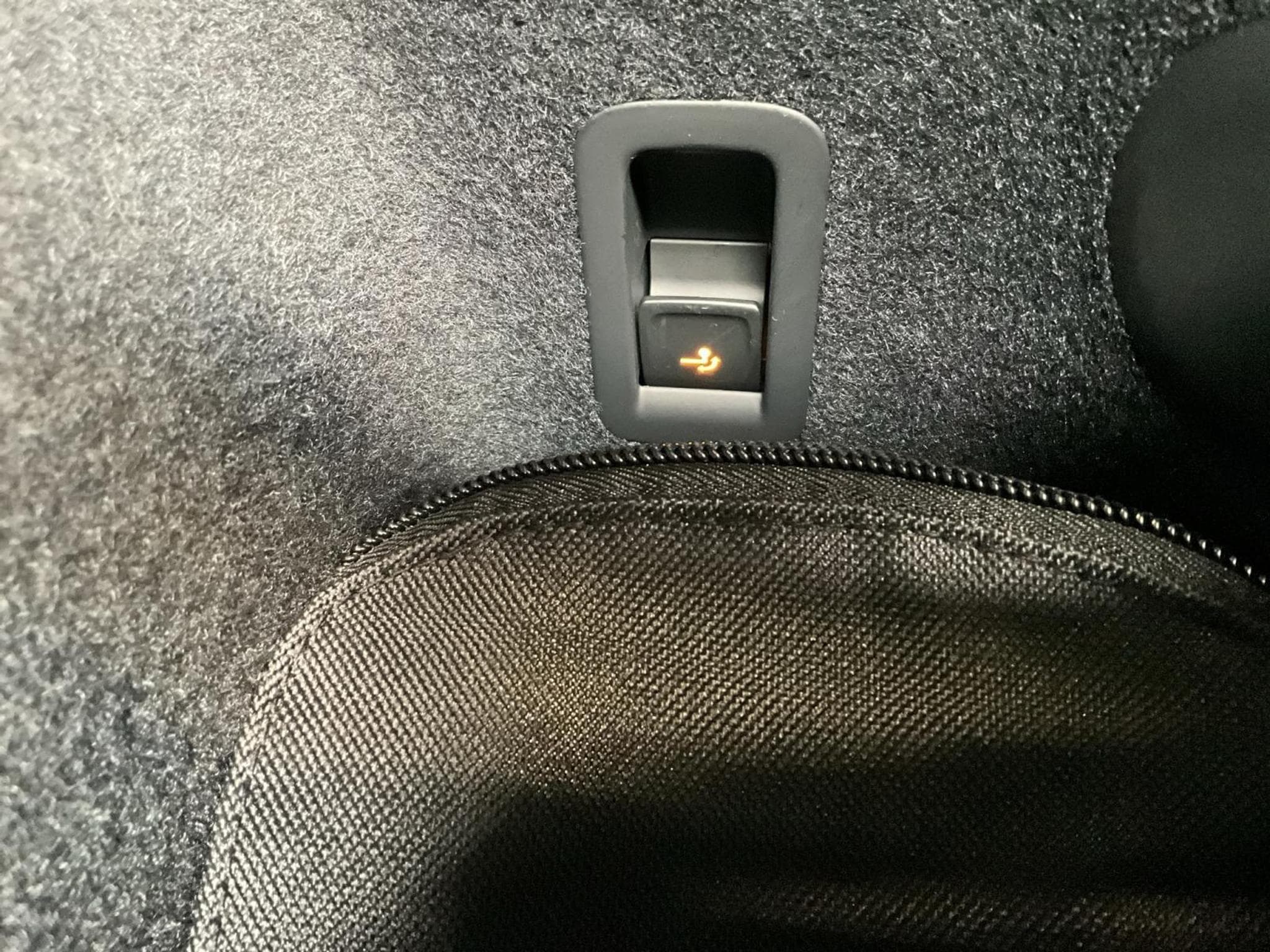 Cupra Terramar DSG+AHK+Digital-Drive+Pure-Perf.+Skyline+Int.Drive (2025) - Foto 21