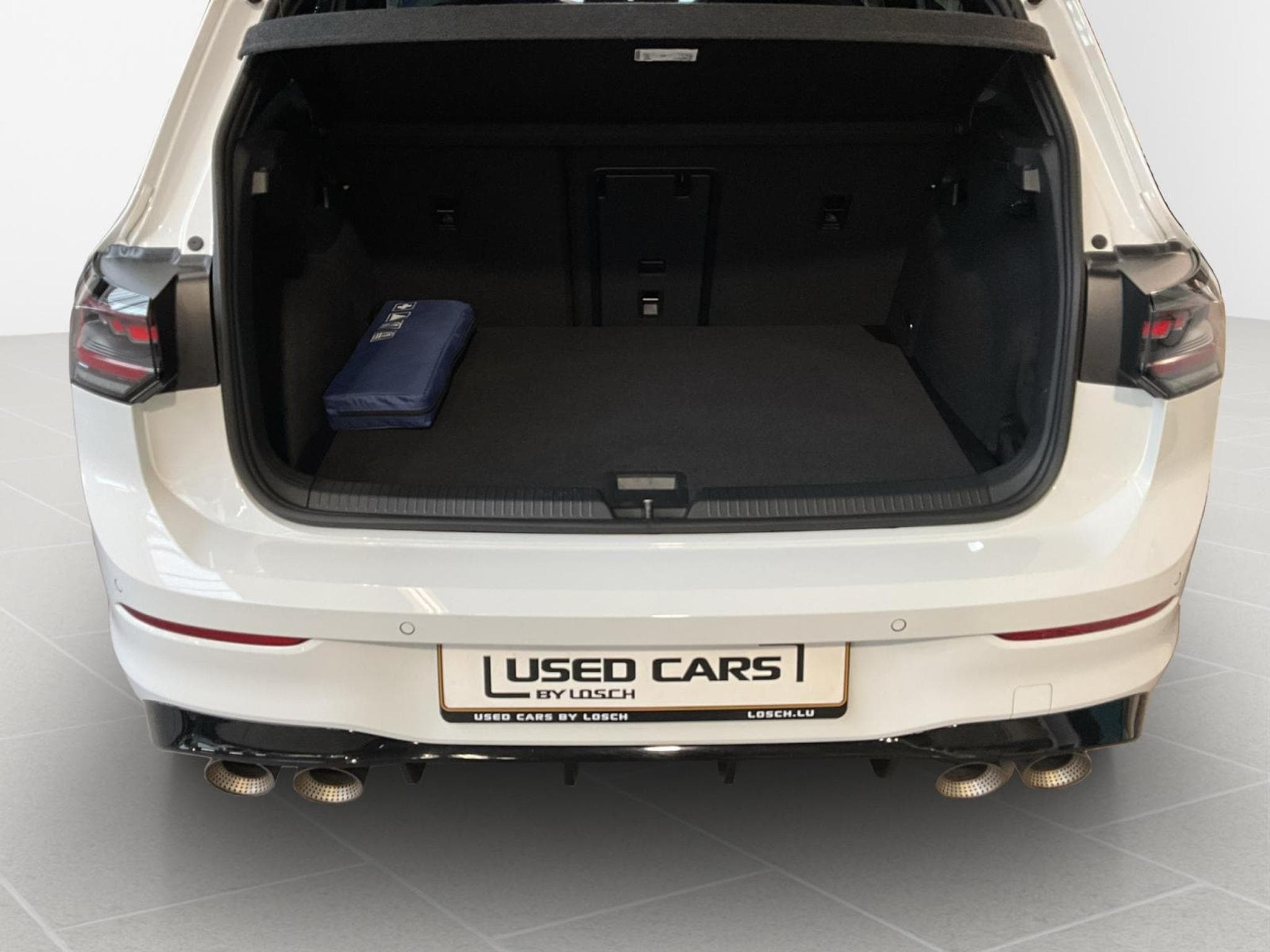 VW Golf R+Perf+DSG+4M+Pano+Led (2025) - Foto 17