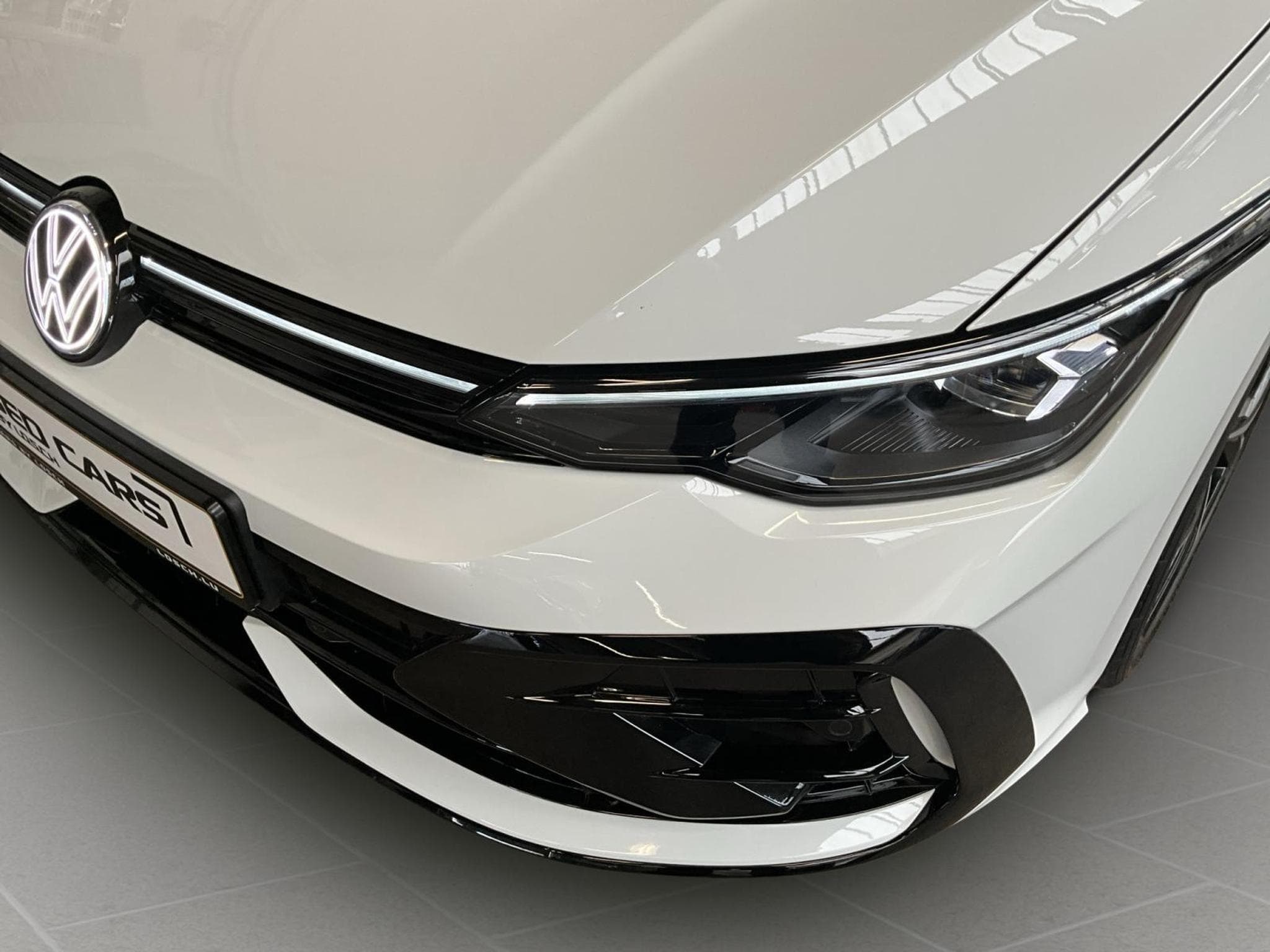 VW Golf R+Perf+DSG+4M+Pano+Led (2025) - Foto 18