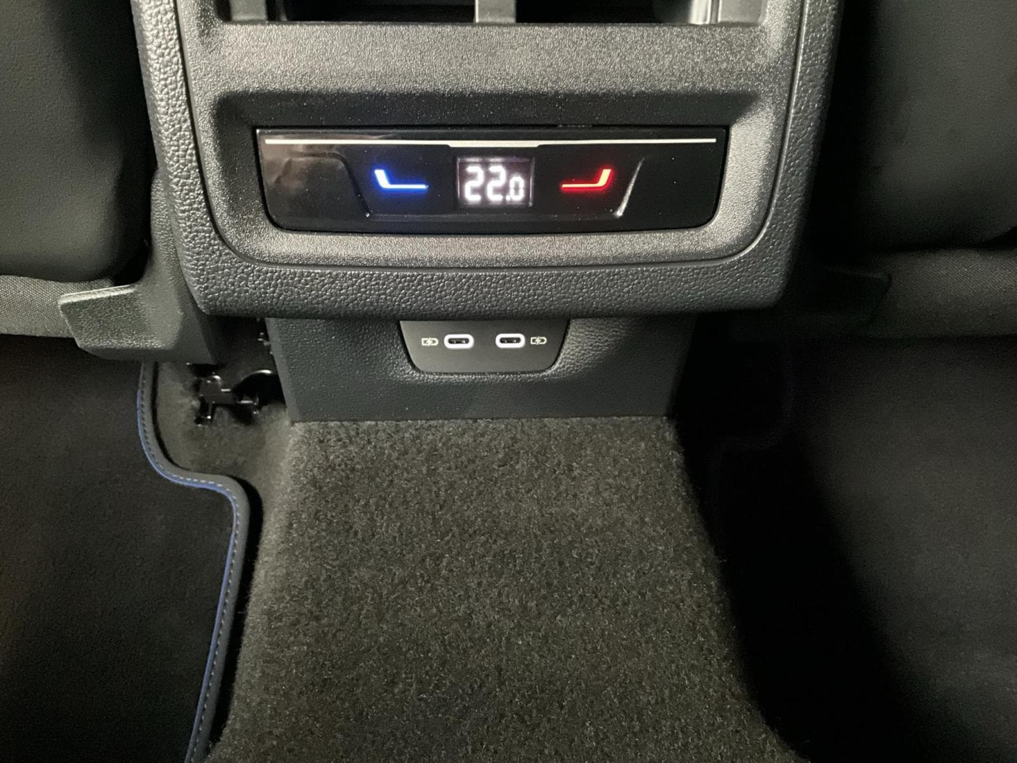 VW Golf R+Perf+DSG+4M+Pano+Led (2025) - Foto 21