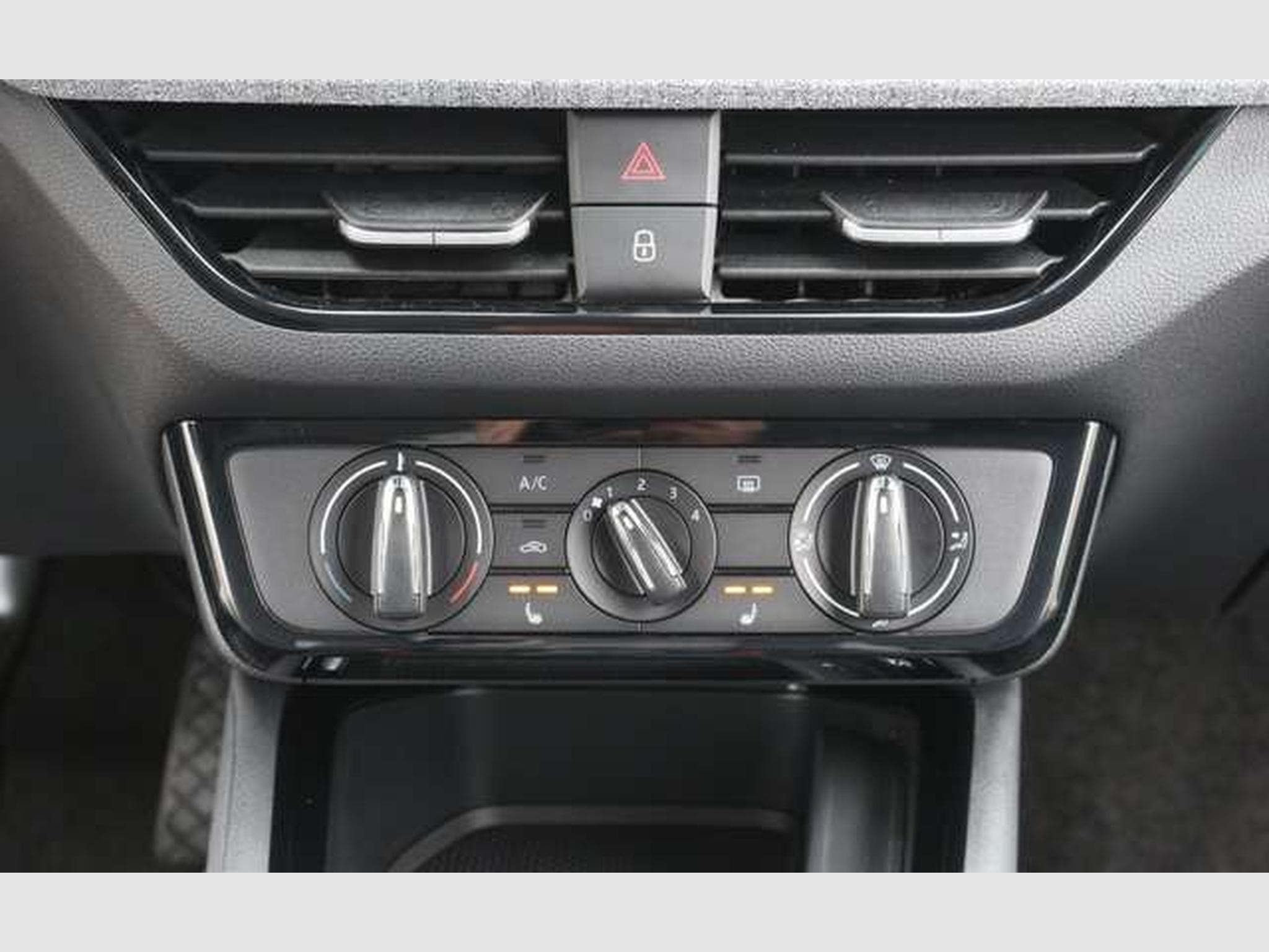 Skoda Kamiq Selection/SHZ/PDC/Klima/5J Garantie (2025) - Photo 13