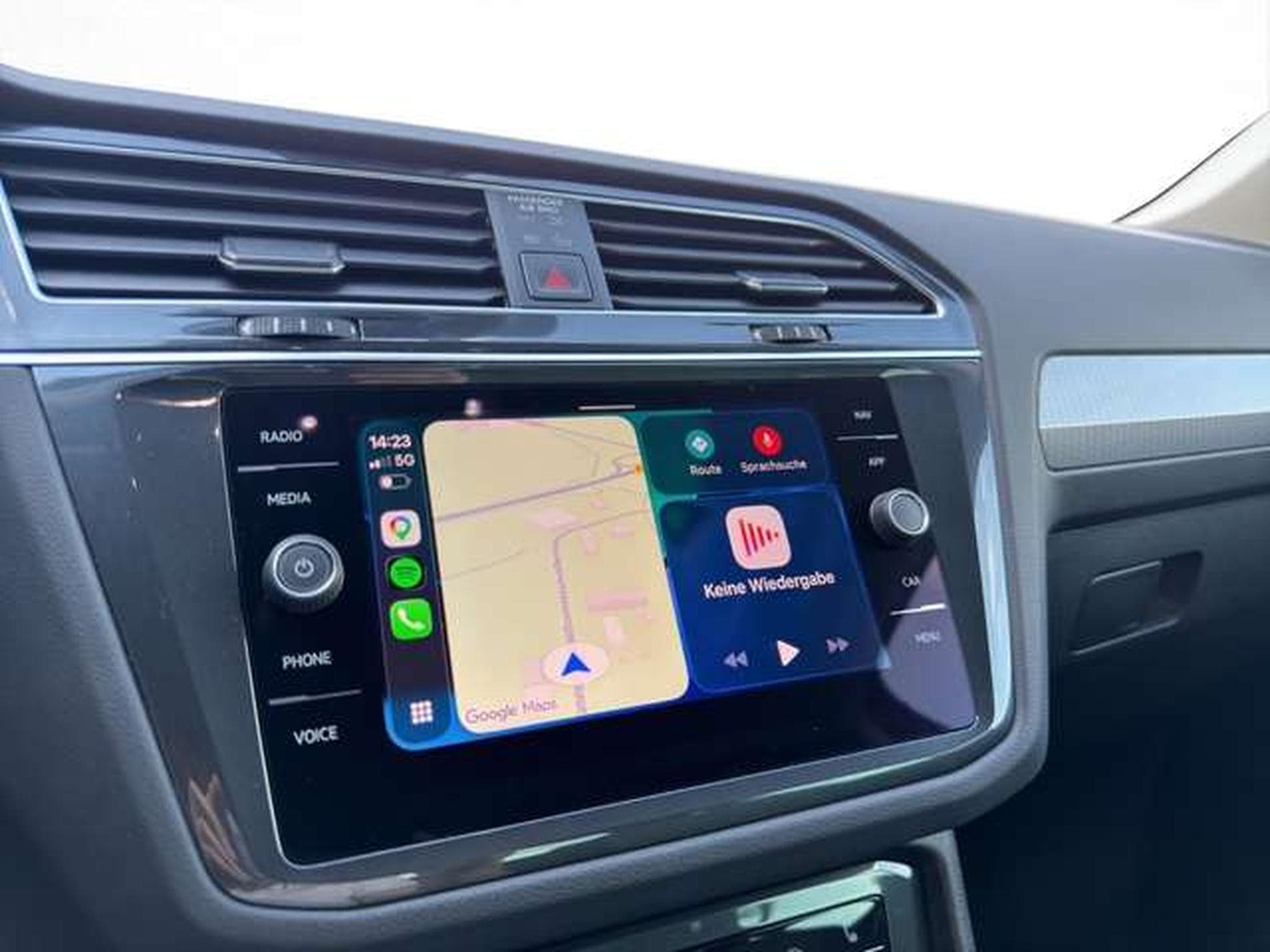 VW Tiguan Life DSG/Navi/AHK/ACC/Matrix (2023) - Photo 21