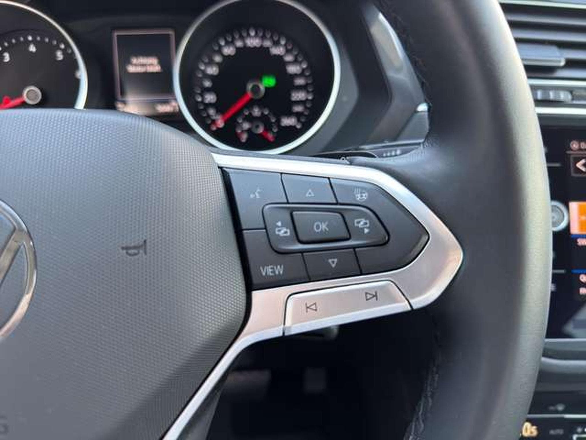 VW Tiguan Life DSG/Navi/AHK/ACC/Matrix (2023) - Photo 25