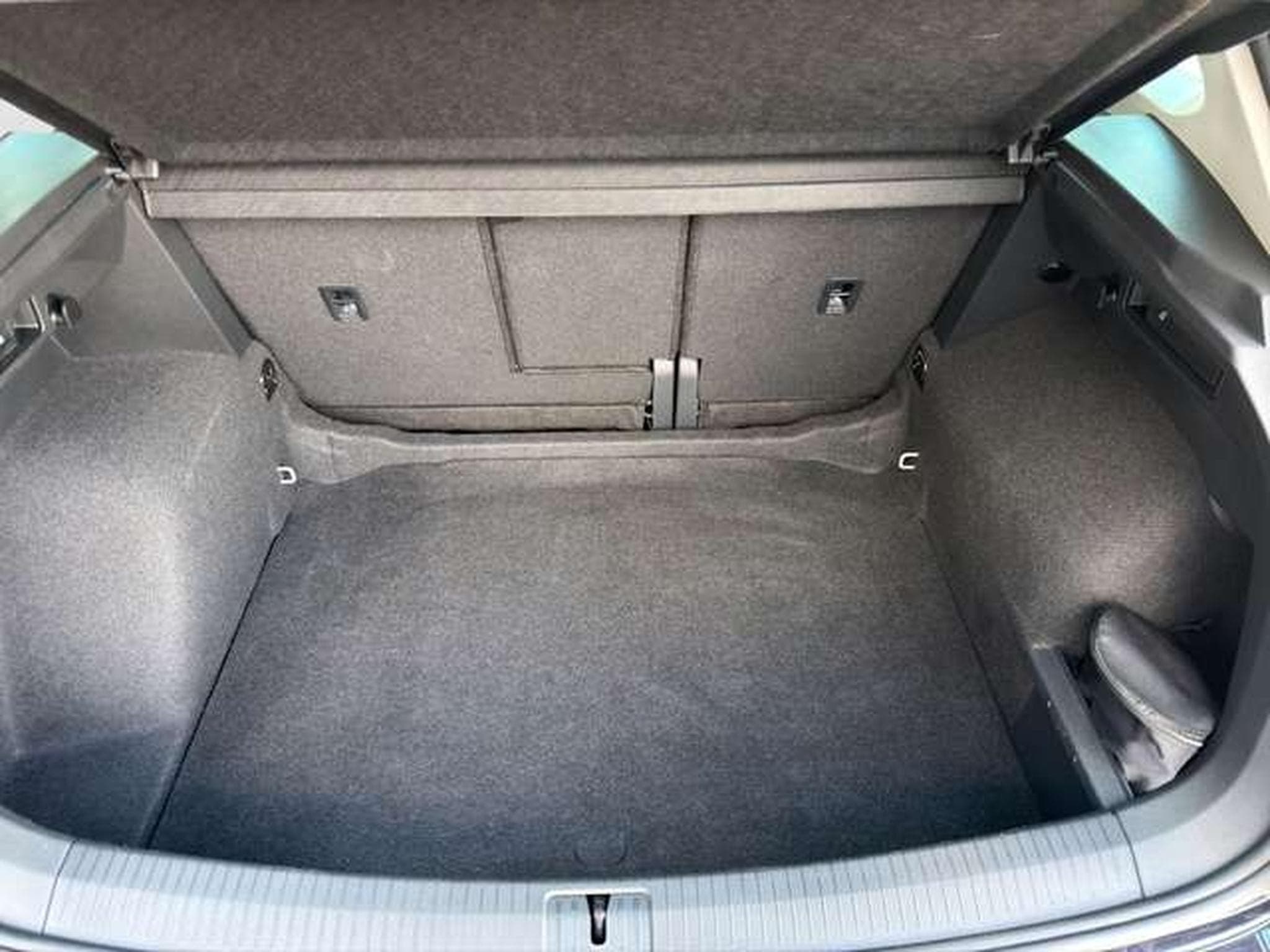 VW Tiguan Life DSG/Navi/AHK/ACC/Matrix (2023) - Photo 27