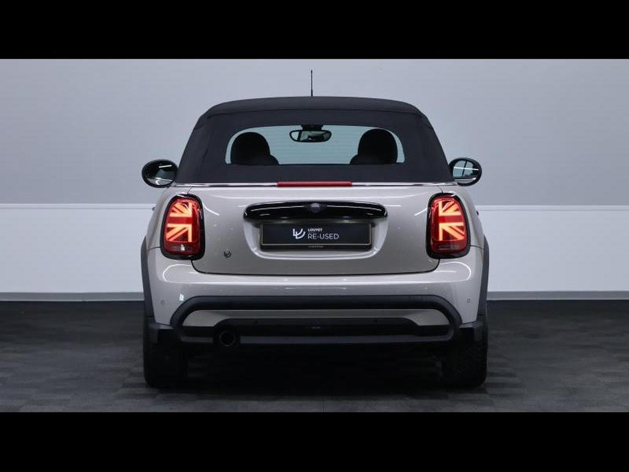 MINI Cooper cabriolet 136cv steptronic (2023) - Photo 18