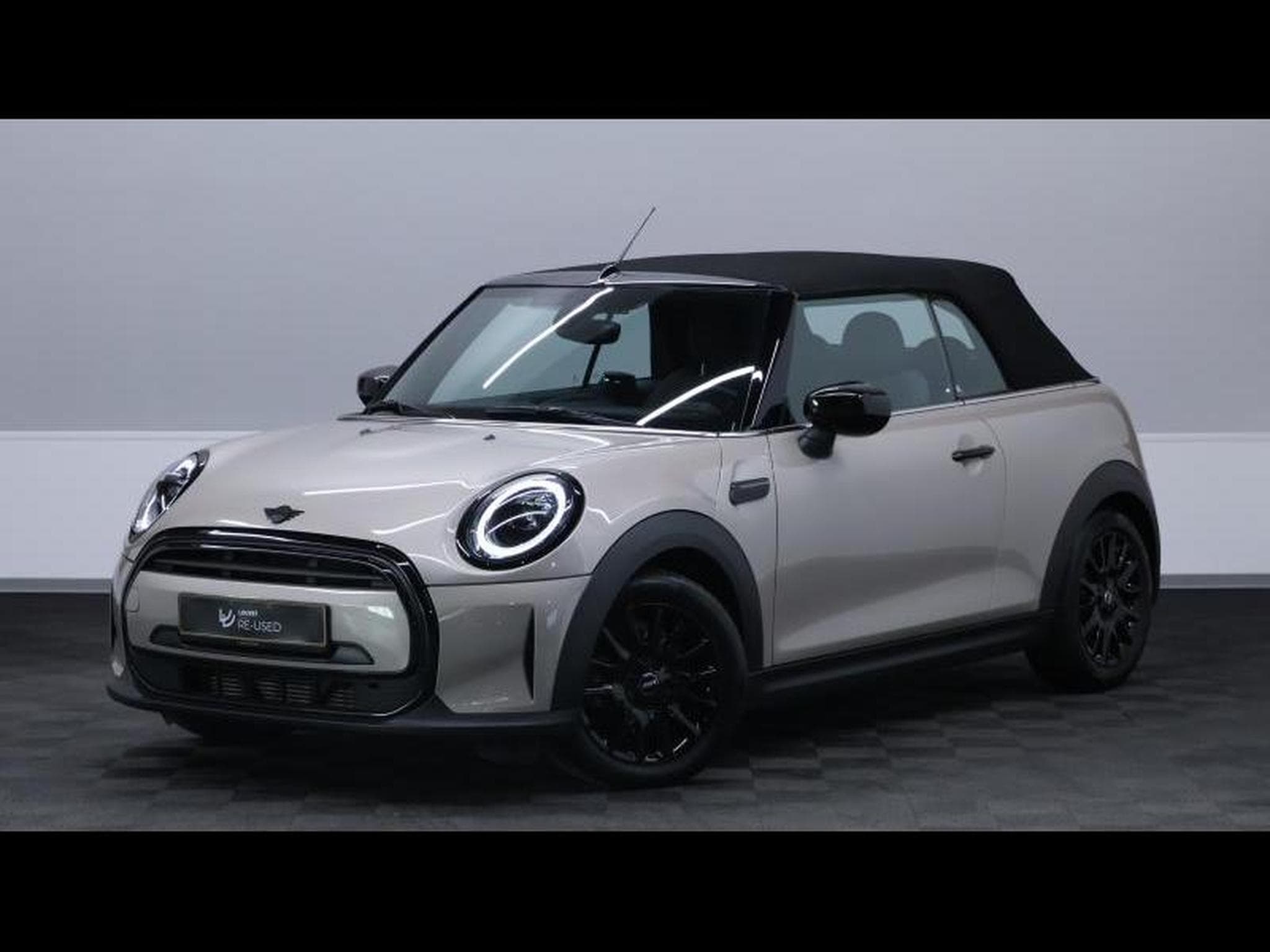 MINI Cooper cabriolet 136cv steptronic (2023) - Photo 3