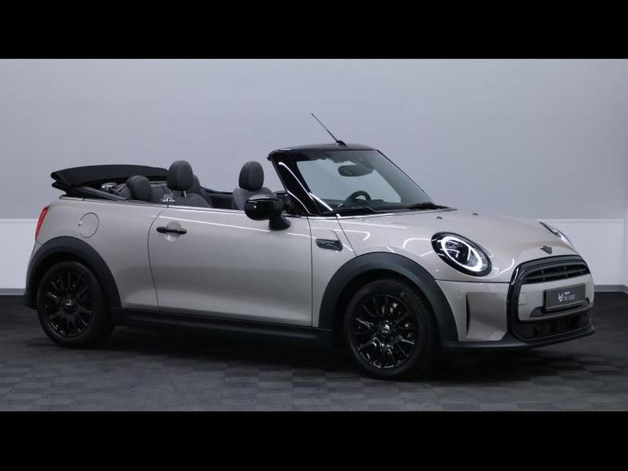 MINI Cooper cabriolet 136cv steptronic (2023) - Photo 7