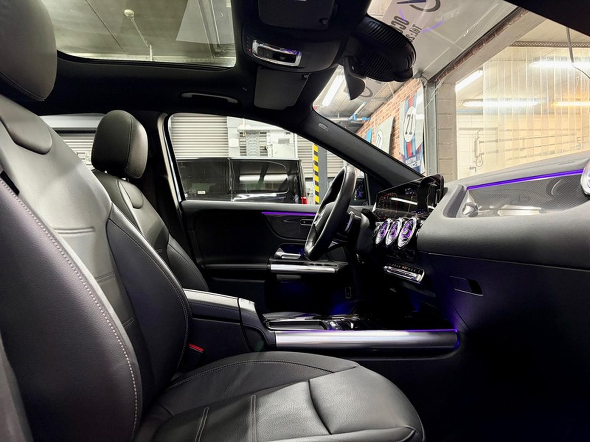 Mercedes GLA 220 GLA 220d 2.0 190cv 4x4 Auto AMG-LINE (2024) - Photo 8