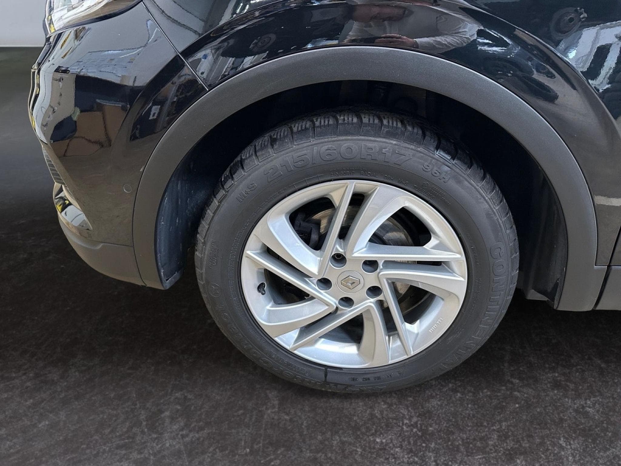 Renault Kadjar 1.33 TCe Black Edition EDC GPF (EU6D) (2021) - Photo 5