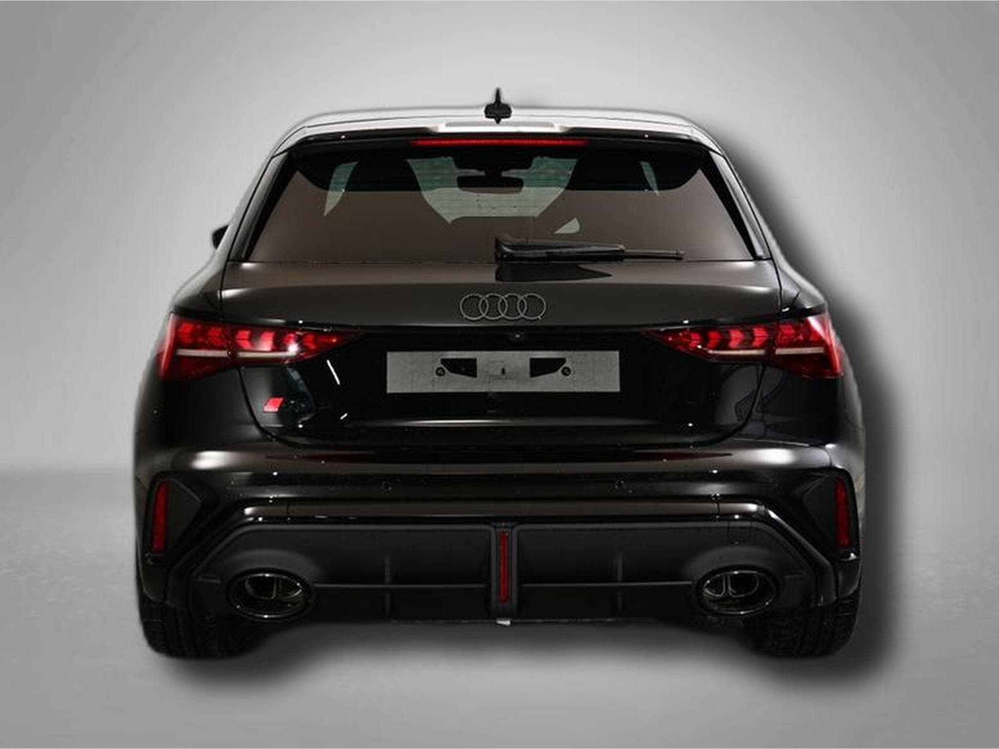 Audi RS3 Sportback 2.5 TFSI 7-Gang S tronic quattro (2026) - Photo 8