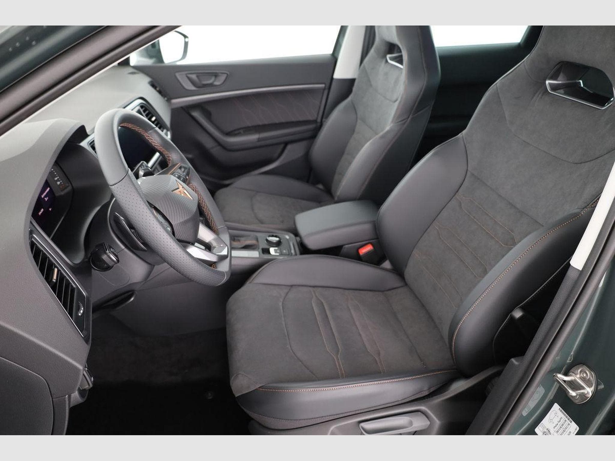 Cupra Ateca Basis 4Drive (2026) - Photo 10