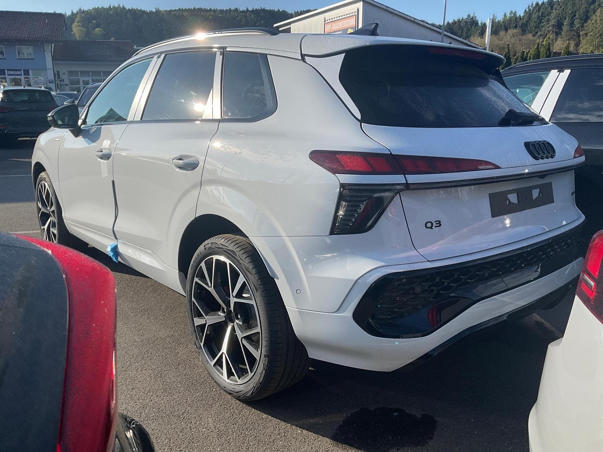 Audi Q3 TFSI quattro 150 kW (2026) - Photo 2