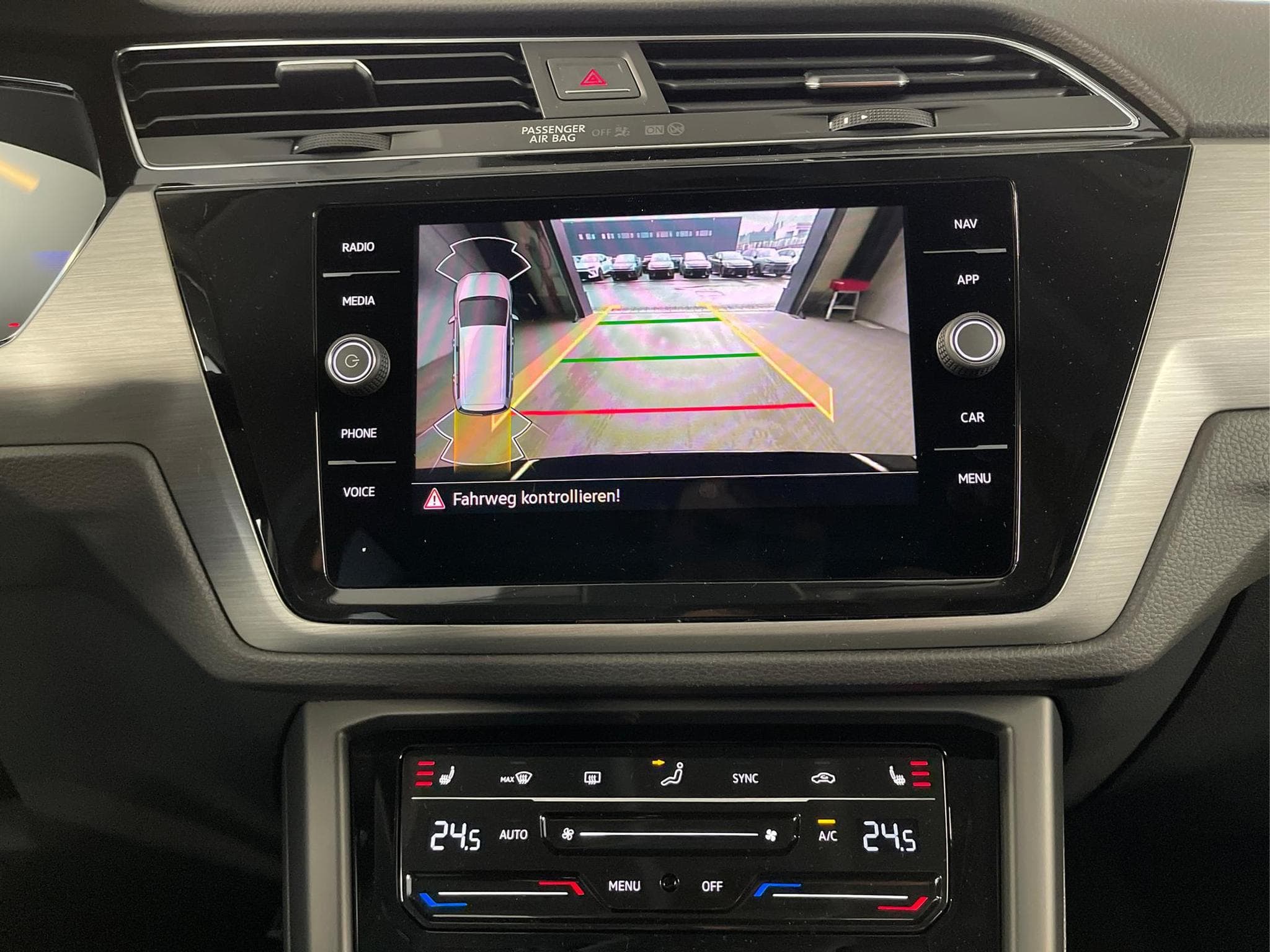 VW Touran Comfortline (2026) - Photo 22