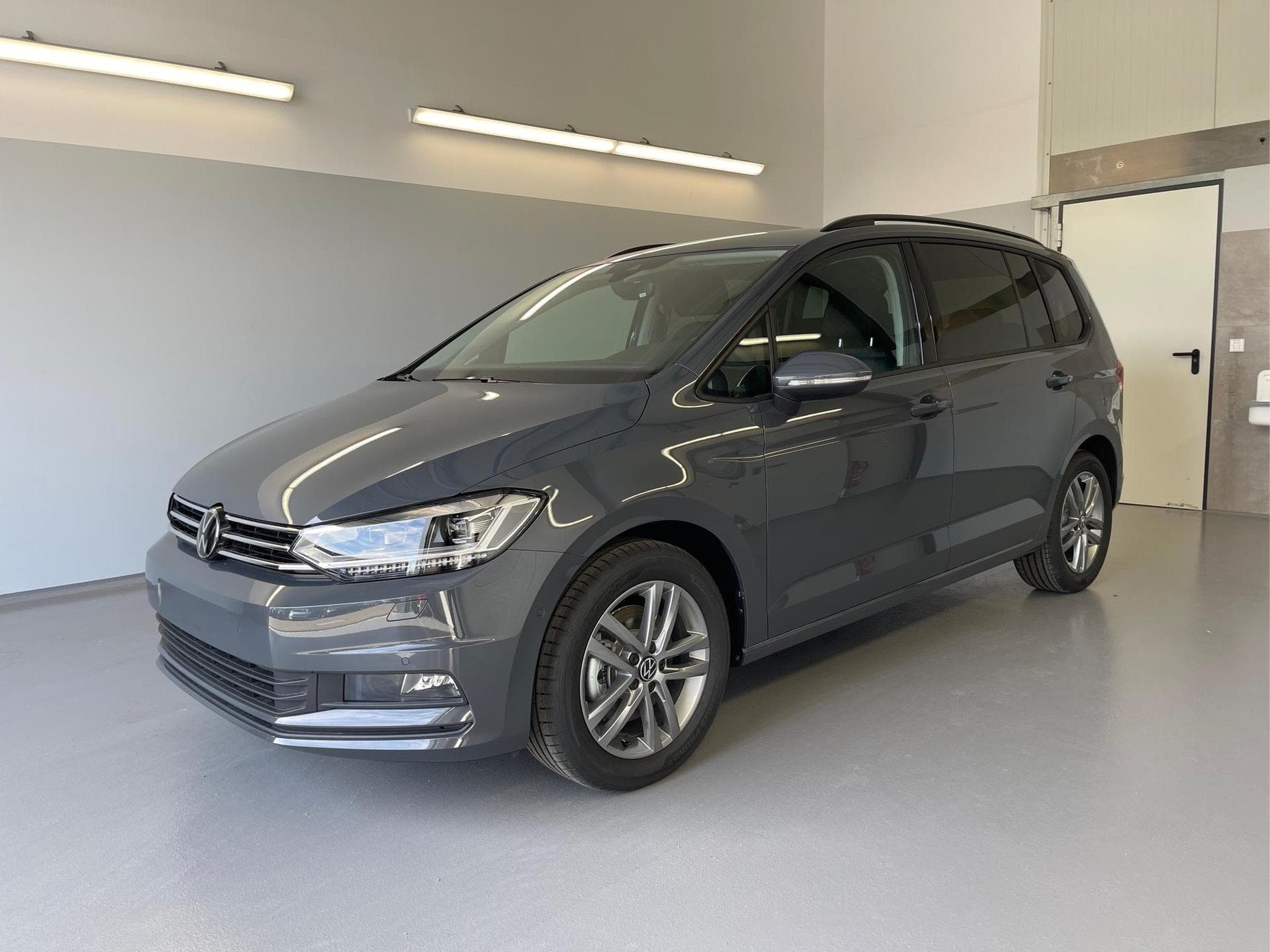 VW Touran Comfortline (2026) - Photo 1