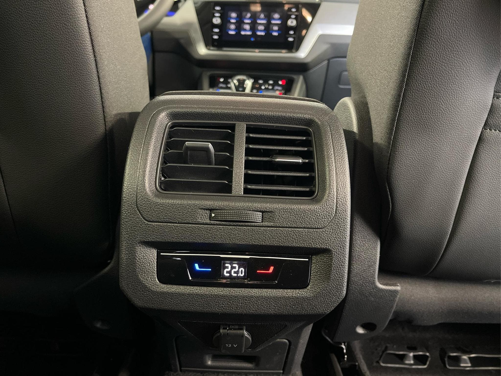 VW Touran Comfortline (2026) - Photo 16