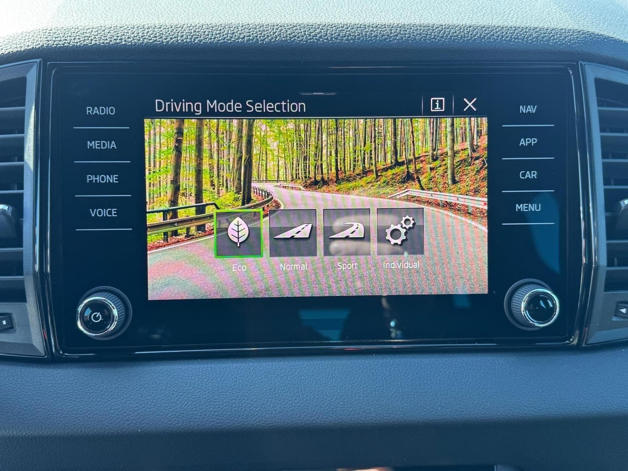 Skoda Karoq Sportline (2026) - Photo 21