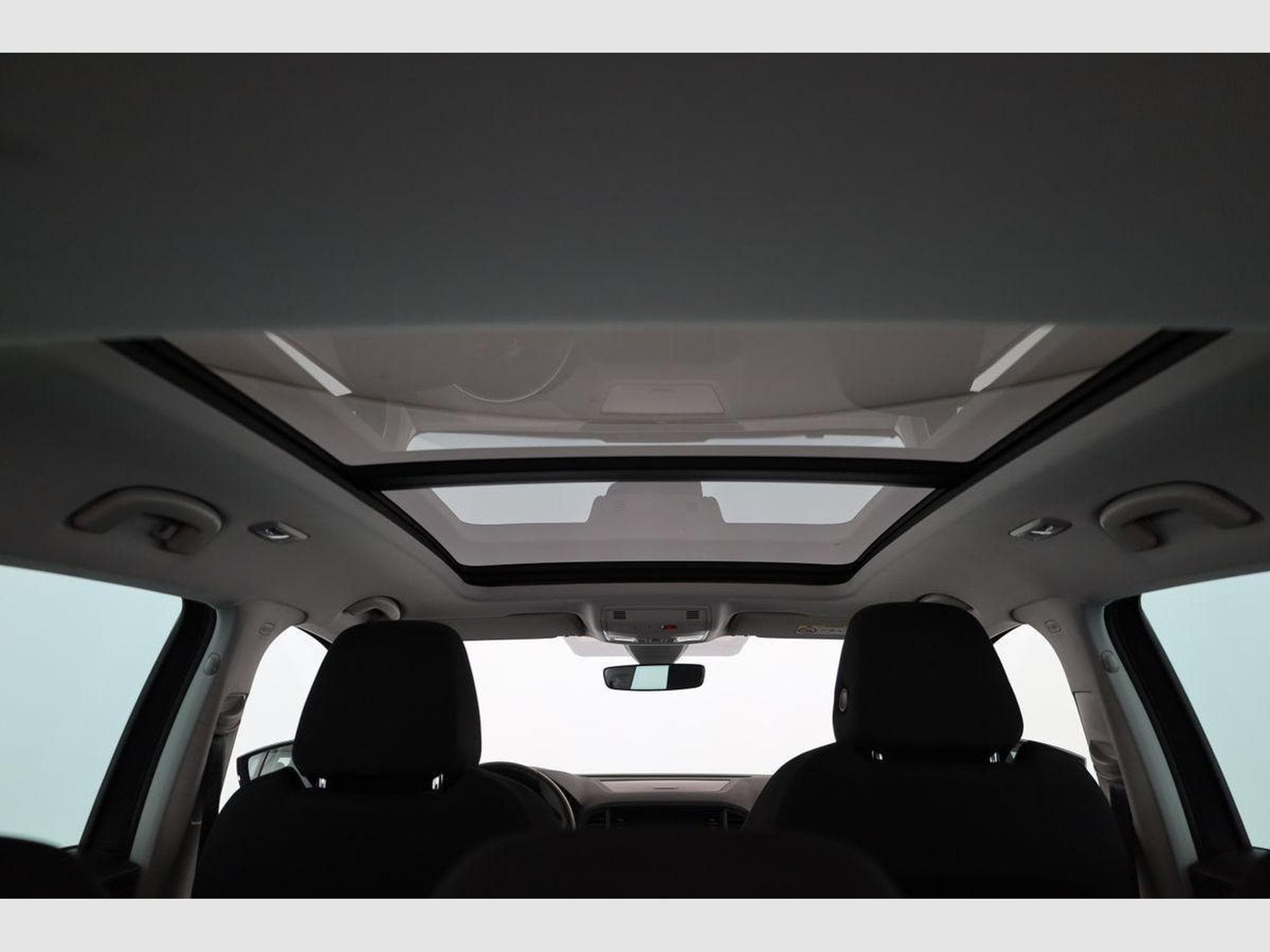 Skoda Karoq Drive 4x4 (2024) - Photo 13