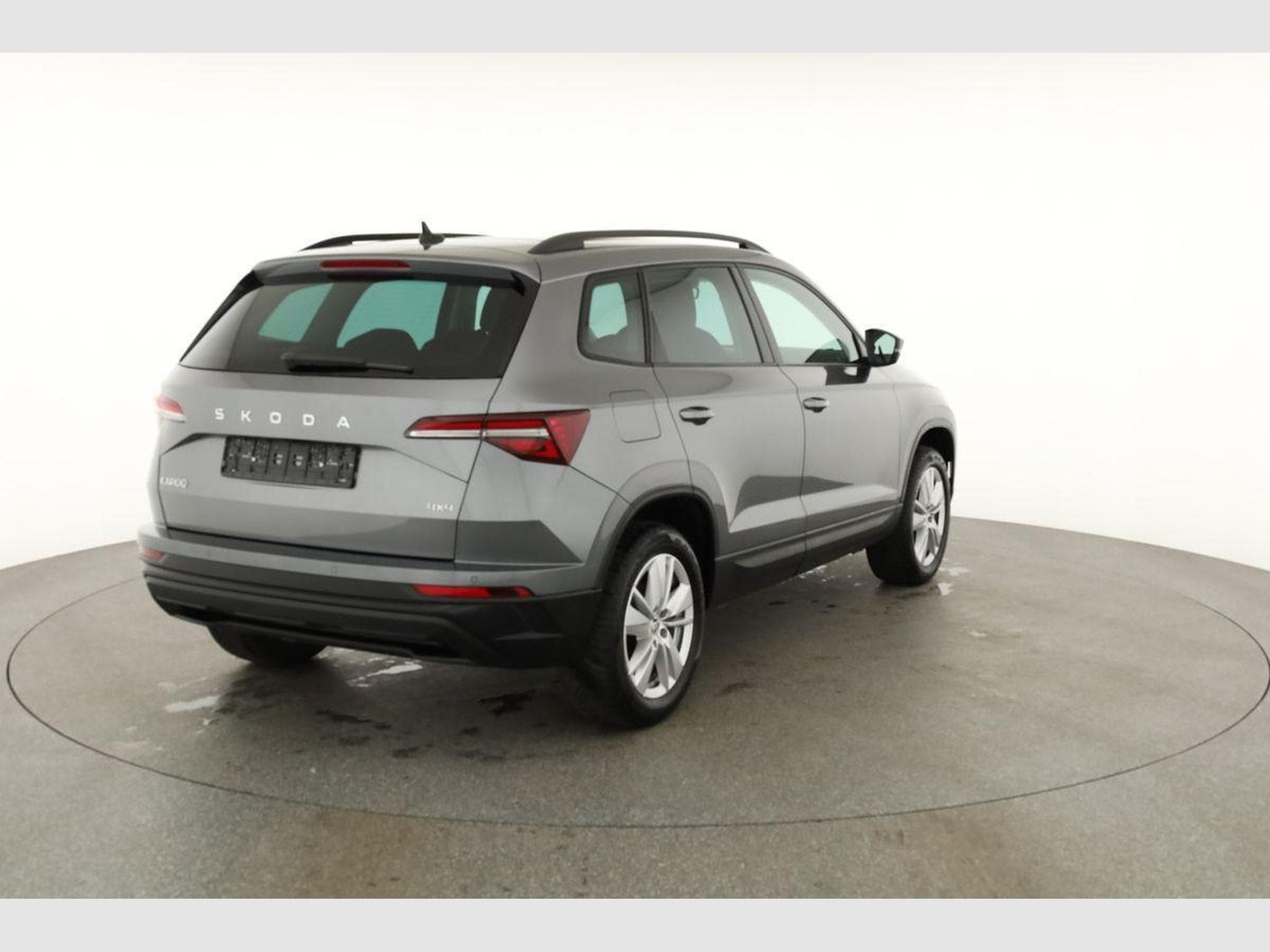 Skoda Karoq Drive 4x4 (2024) - Photo 18