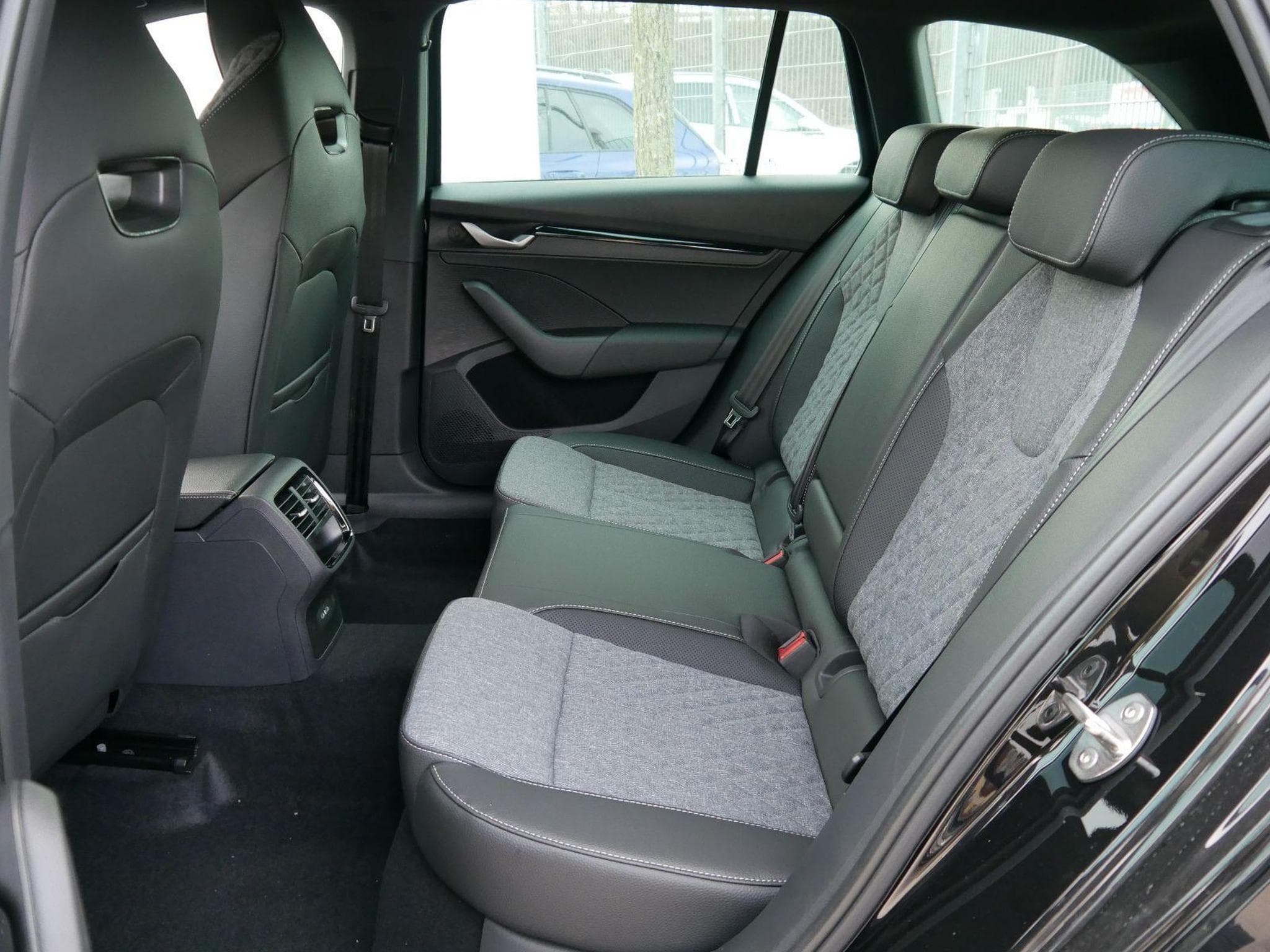 Skoda Octavia Sportline (2026) - Photo 8