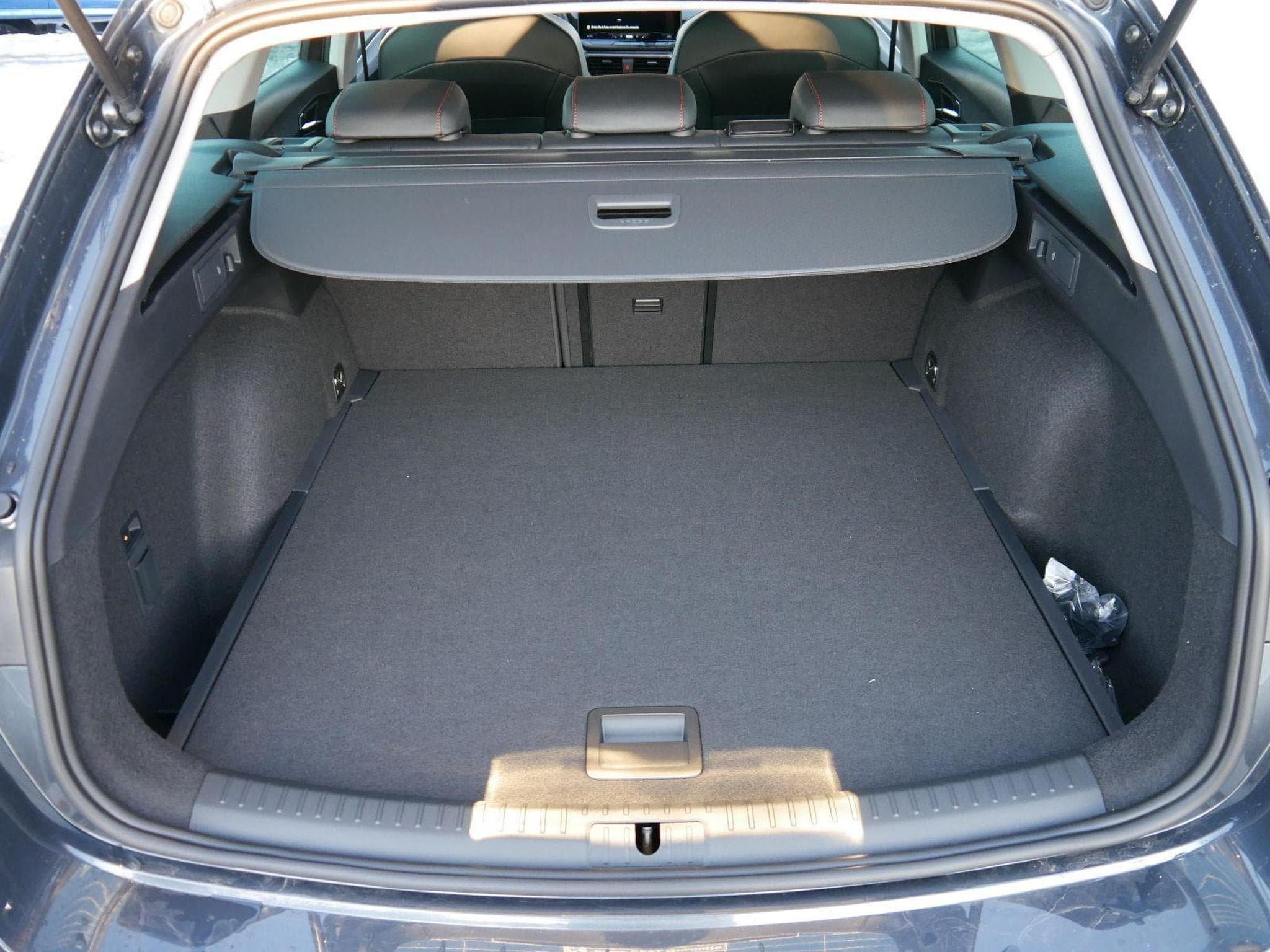 Seat Leon FR 1.5 eTSI (2025) - Photo 7