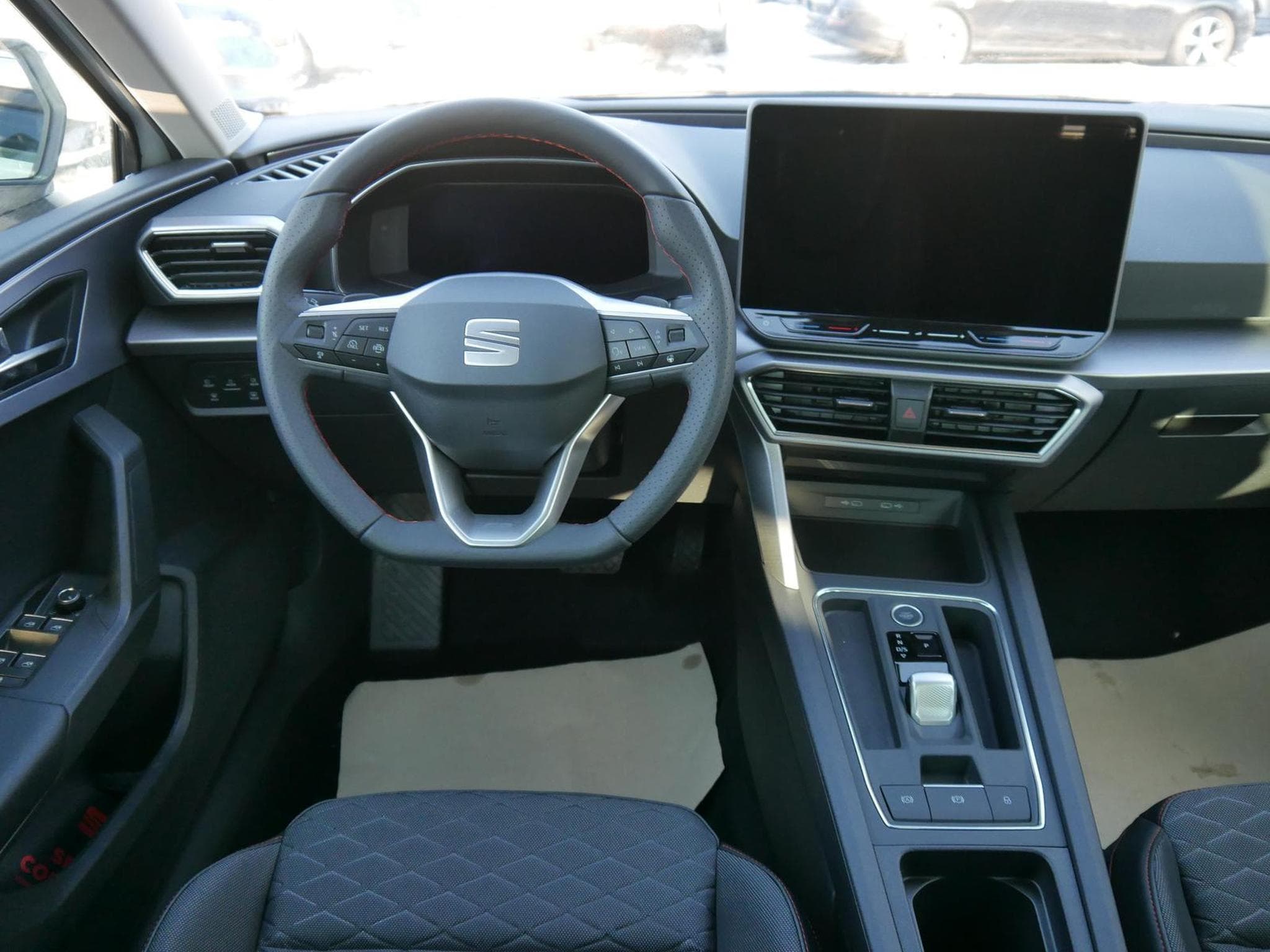 Seat Leon FR 2.0 TDI DSG (2026) - Photo 10