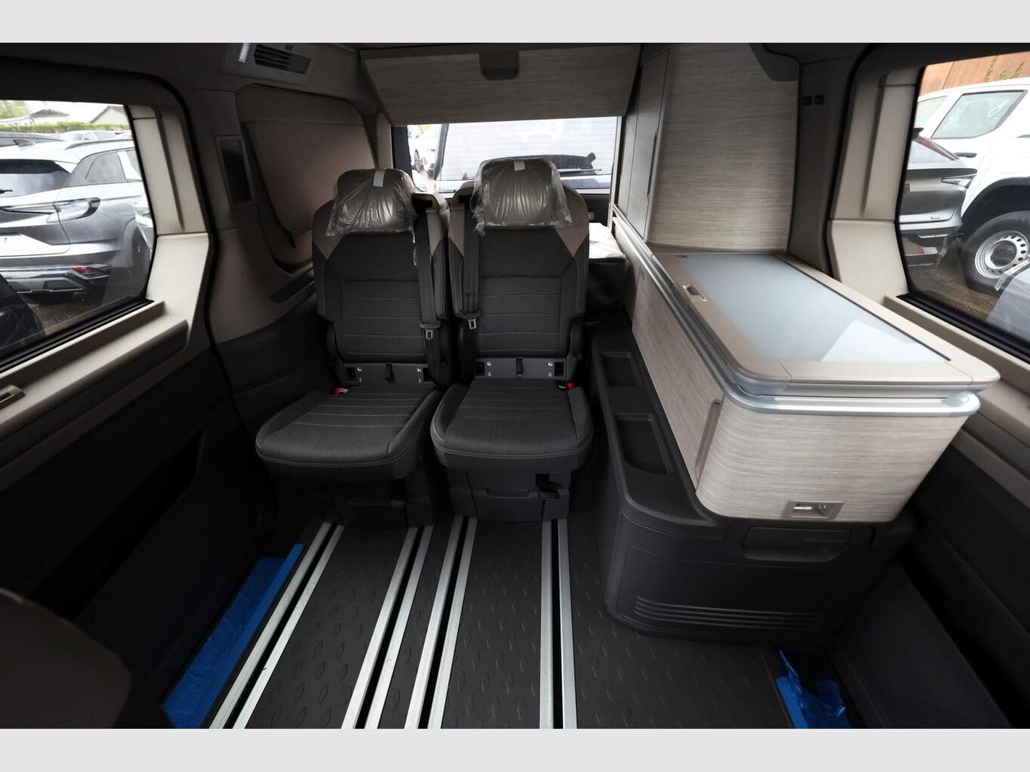 VW California Ocean (2026) - Photo 11