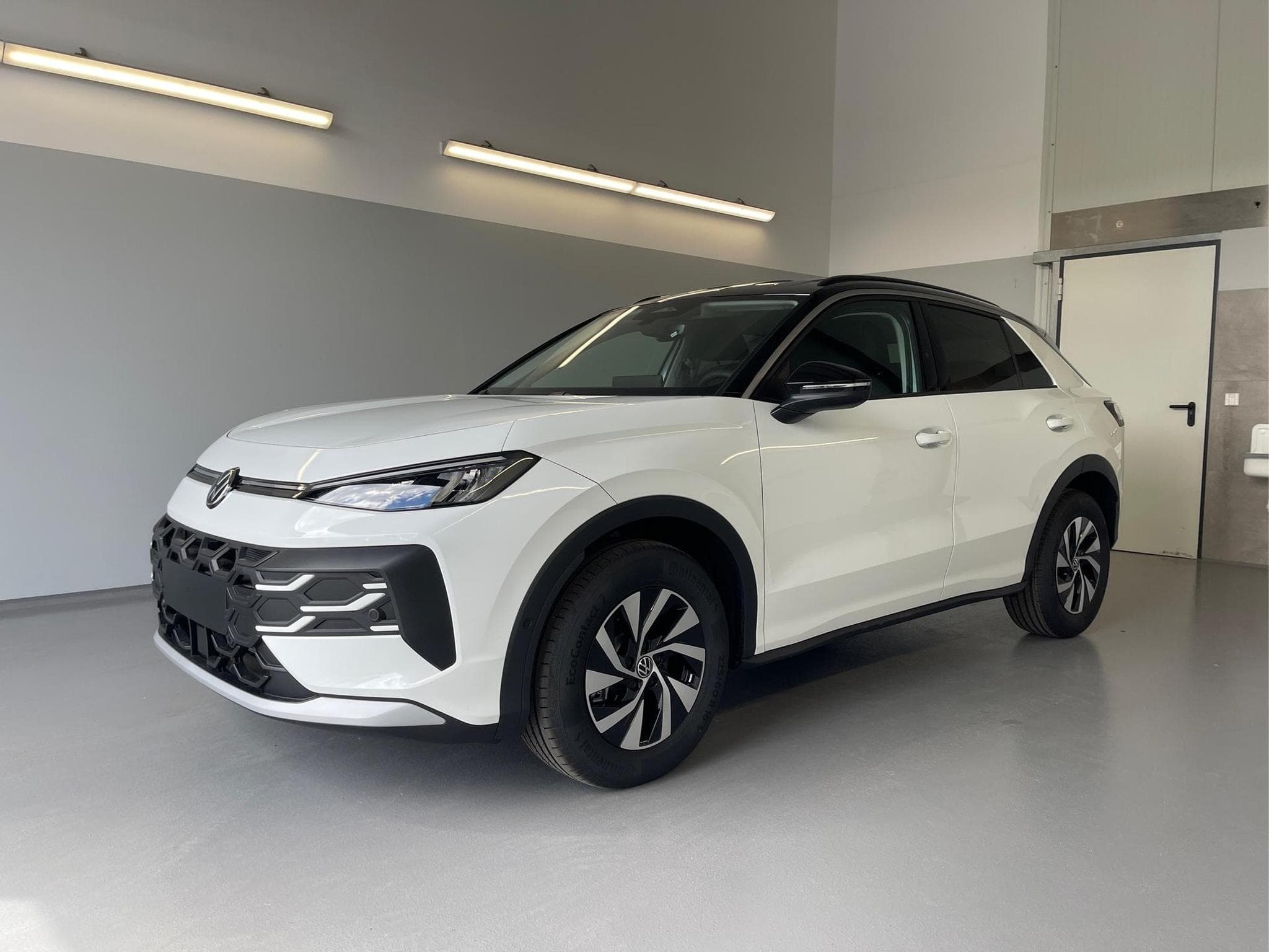 VW T-Roc NEU Life (2026) - Photo 1
