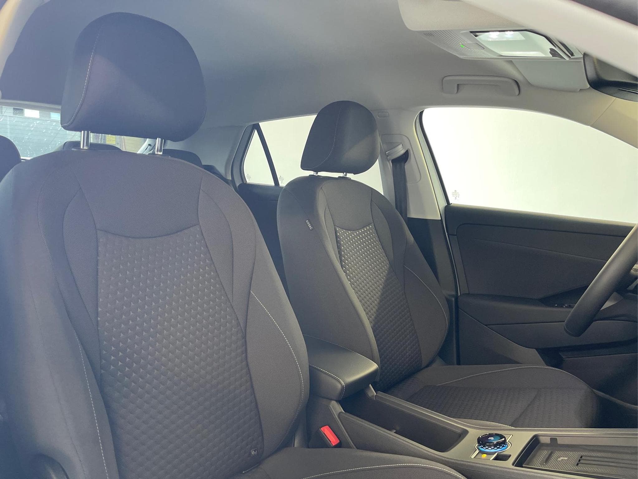 VW T-Roc NEU Life (2026) - Photo 14