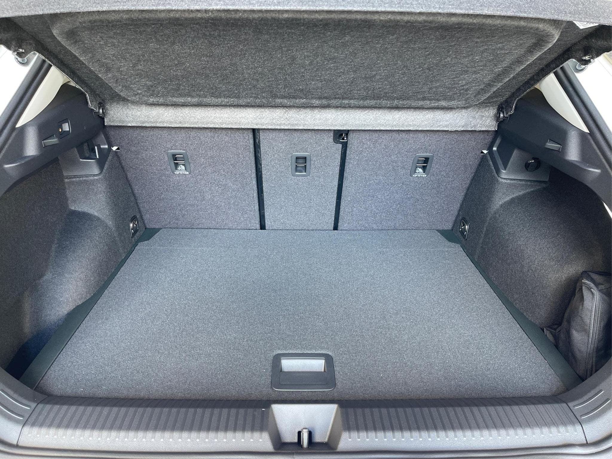 VW T-Roc NEU Life (2026) - Photo 18