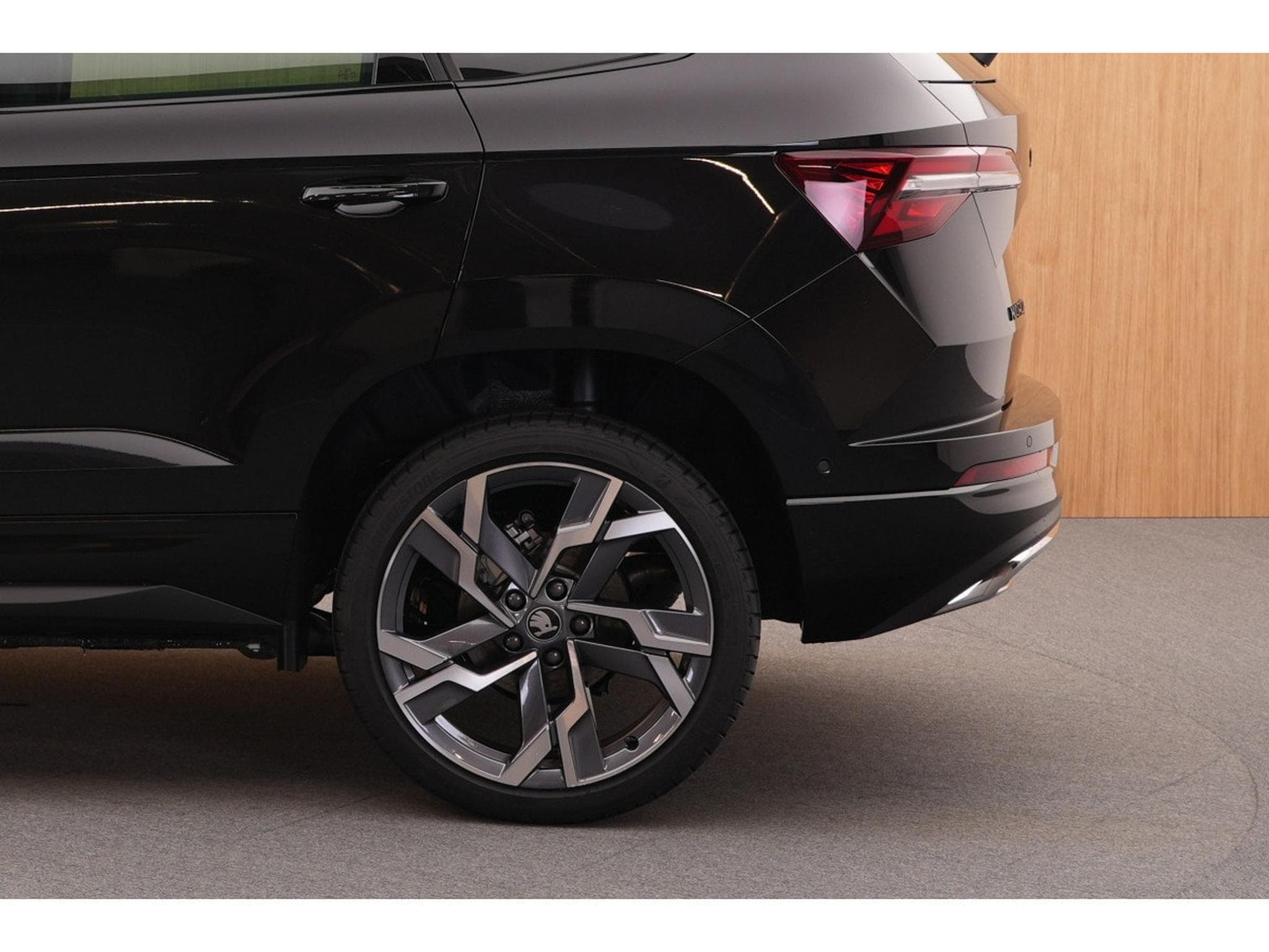 Skoda Karoq Sportline 1.5 TSI DSG 110KW-150CV - Garantie 5 ans/100.000 K (2025) - Photo 11