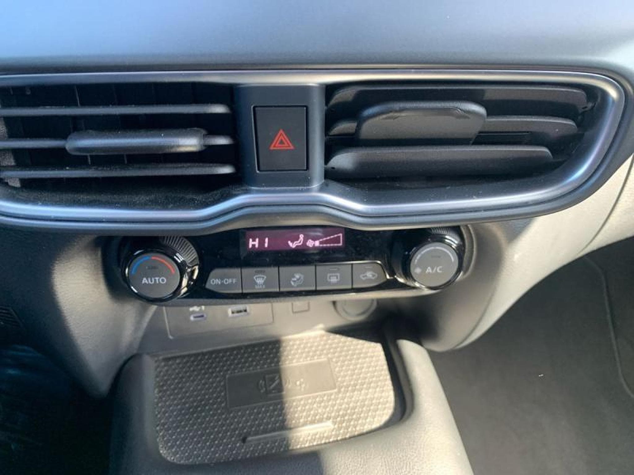 Nissan Juke N-Design (2024) - Foto 22