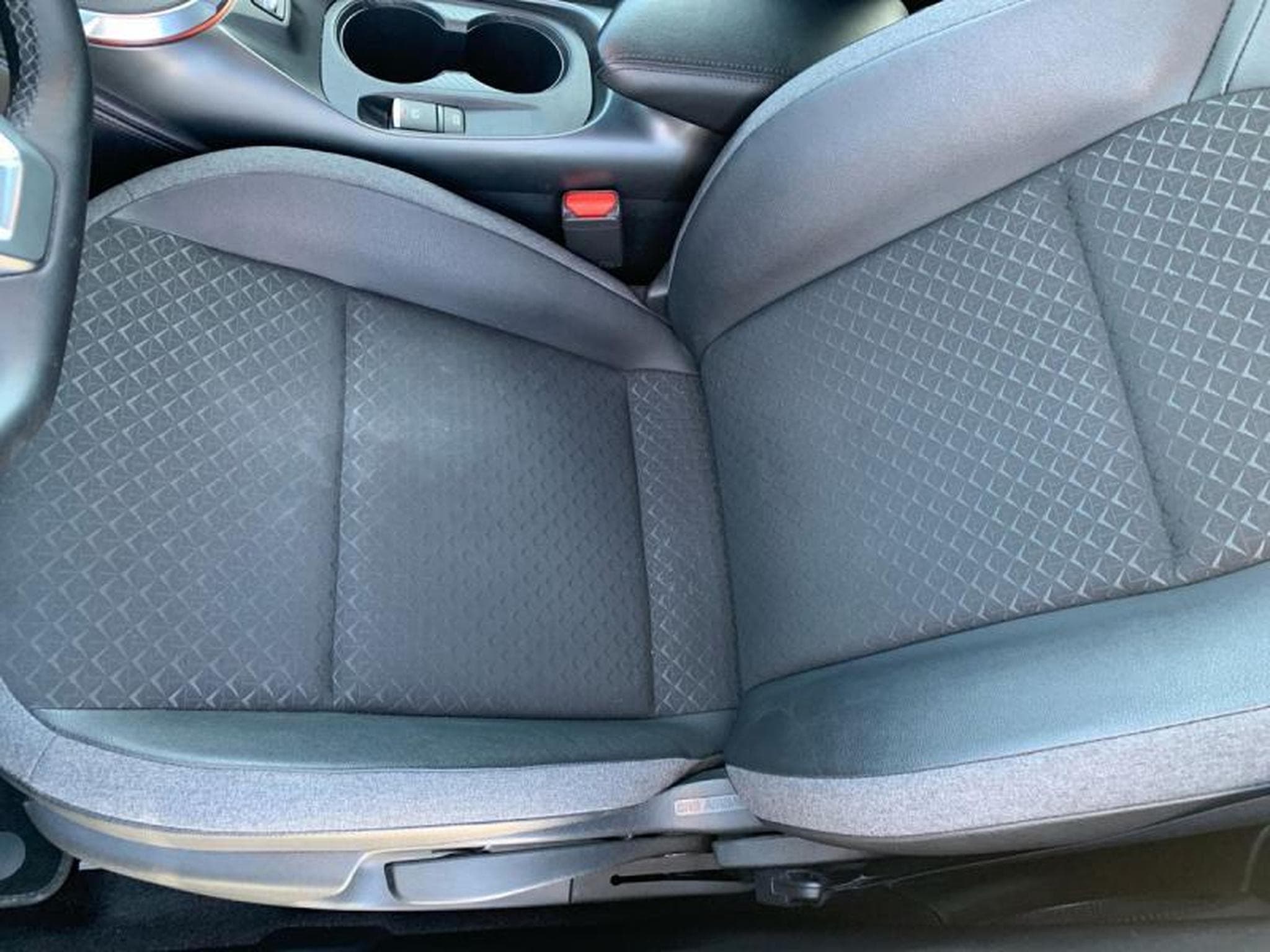 Nissan Juke N-Design (2024) - Foto 9