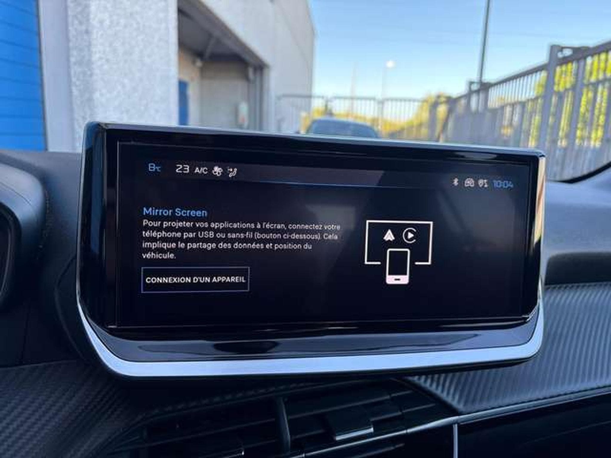 Peugeot 208 208 PureTech 100 Allure (2025) - Photo 11