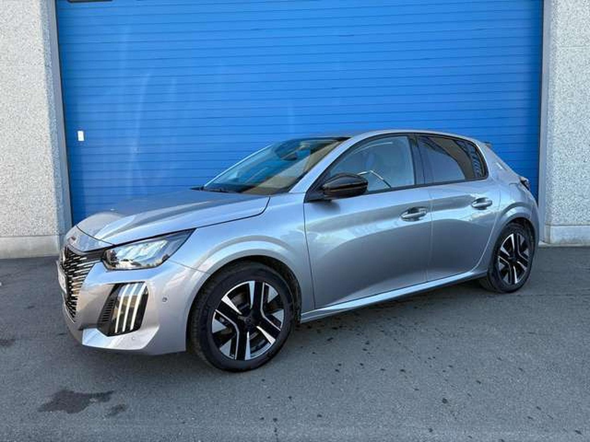 Peugeot 208 208 PureTech 100 Allure (2025) - Photo 2