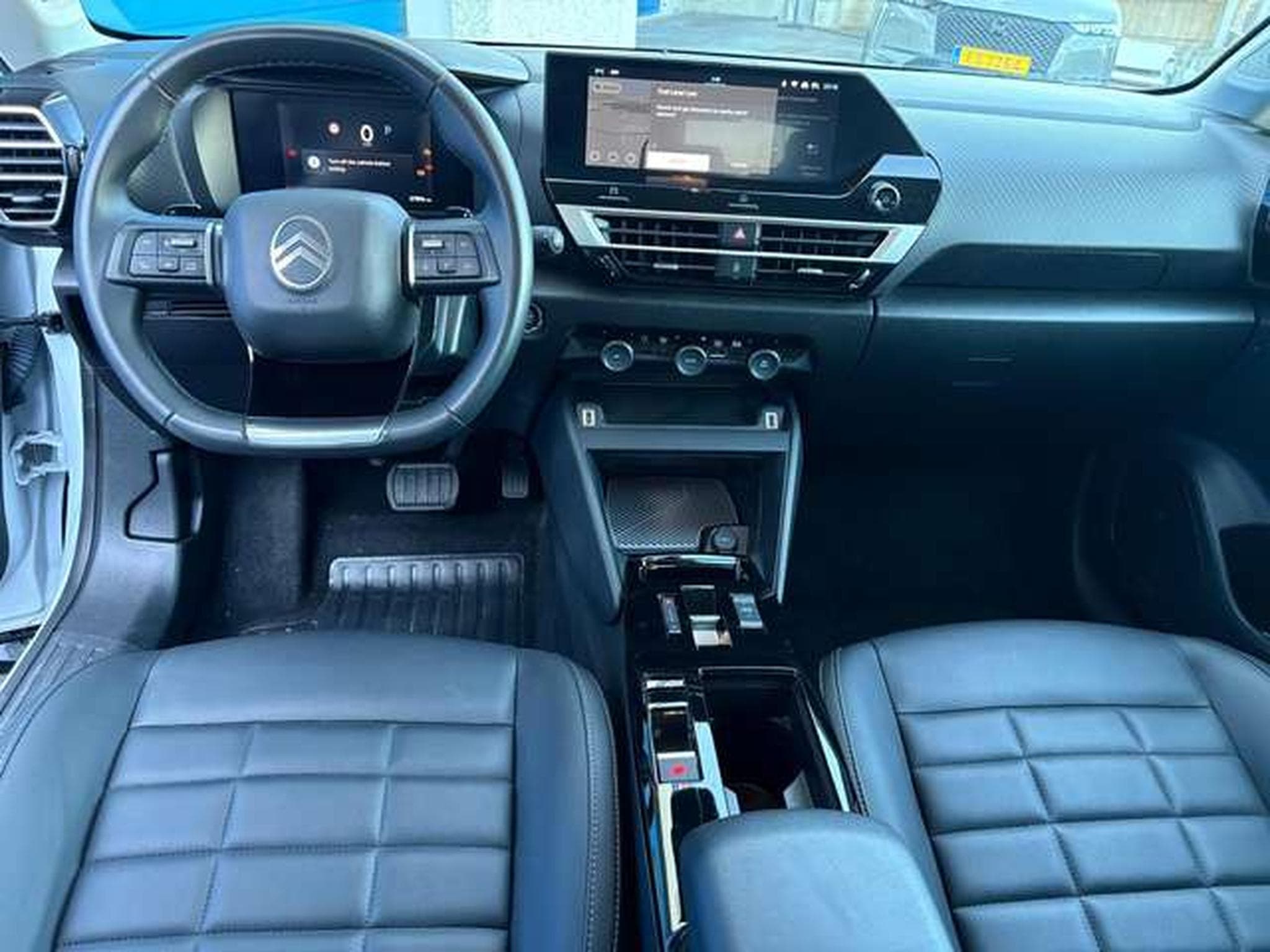 Citroen C4 NEW C4 PURETECH 130 EAT8 MAX (2025) - Photo 5