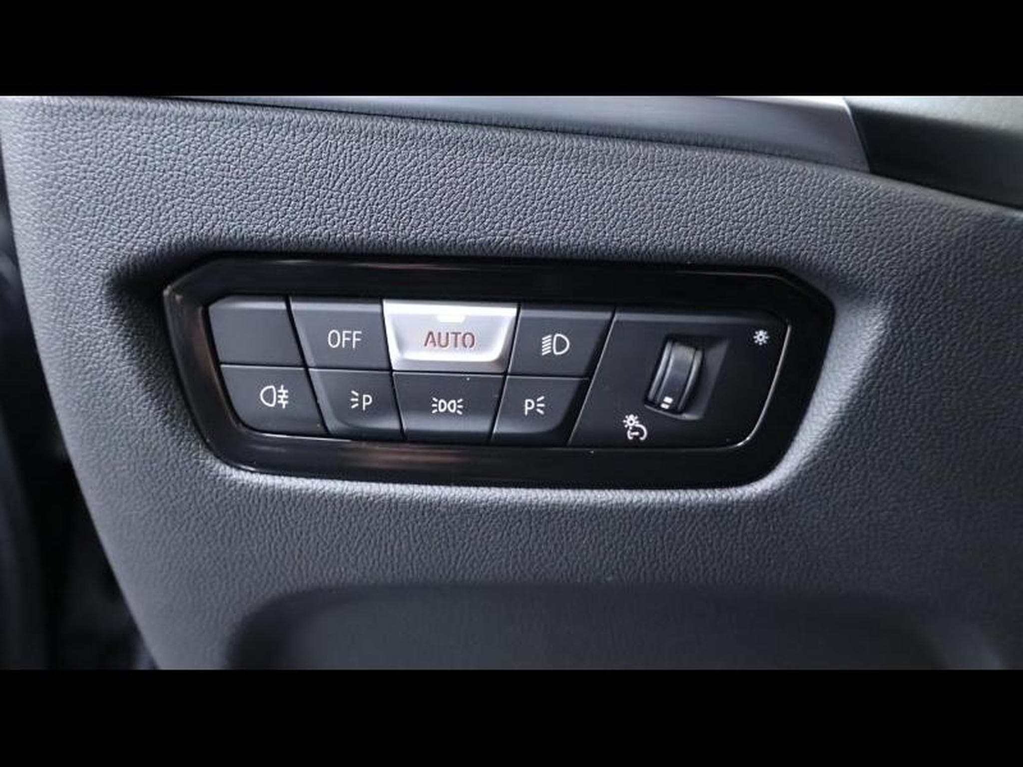 BMW 220 i Coupe M SPORT Pro Steptronic (2023) - Photo 35