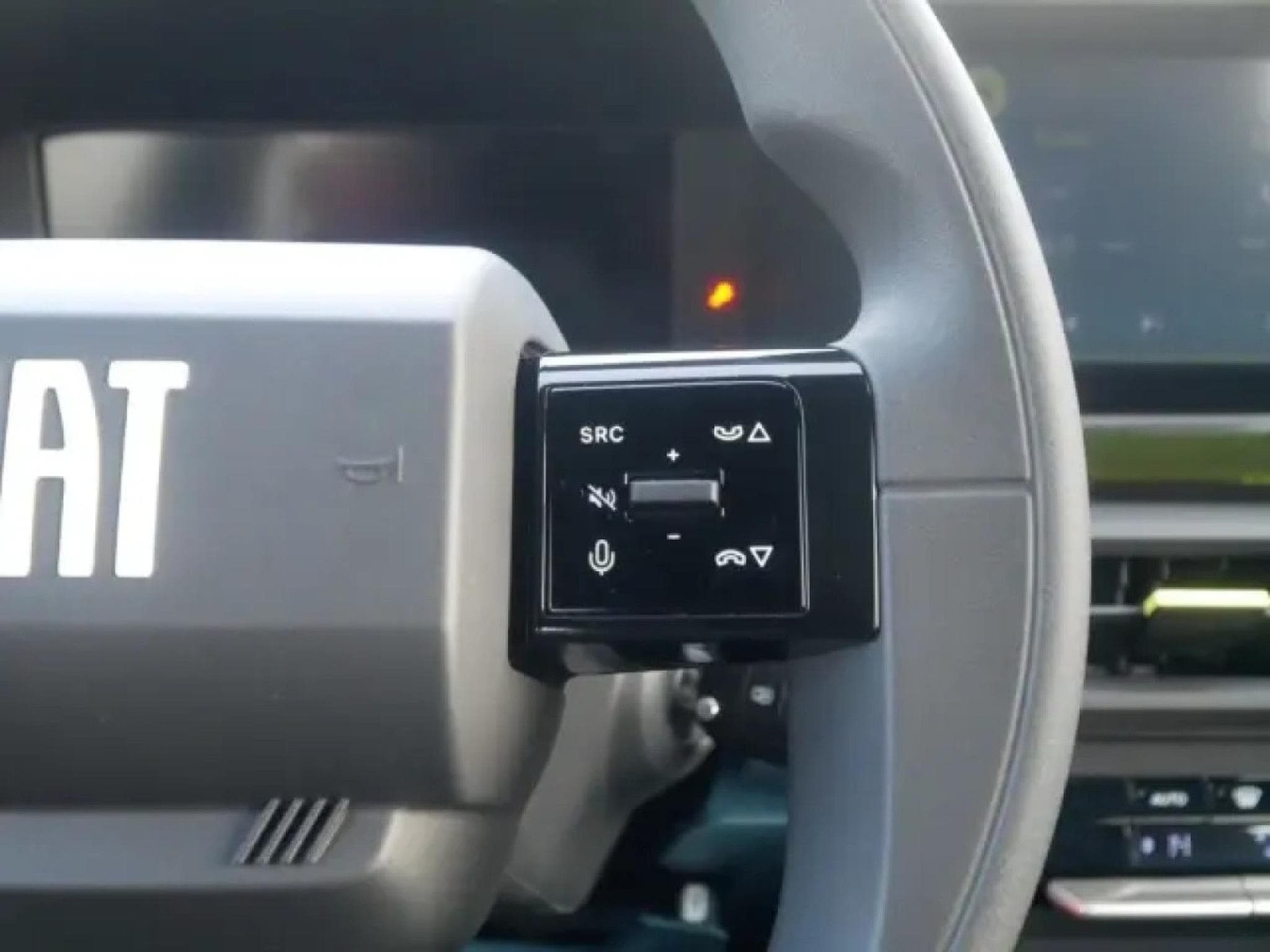 Fiat Grande Panda ICON HYBRID 1.2 eDCT (2026) - Foto 16