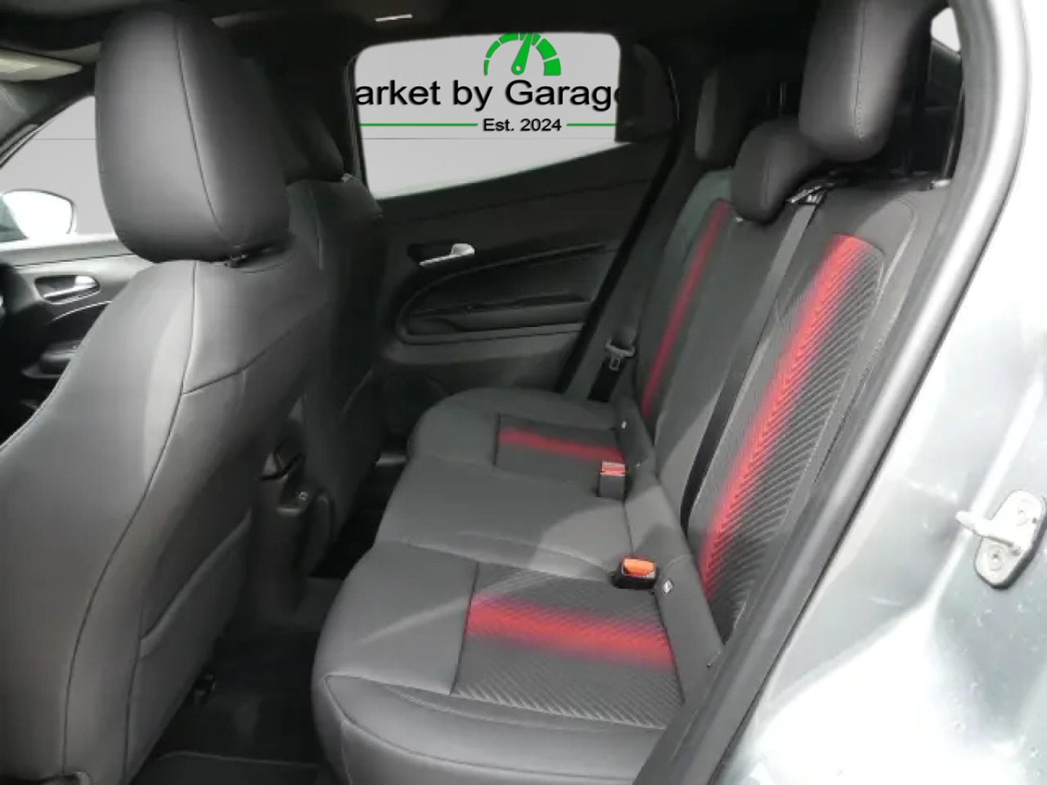 Alfa-Romeo Junior IBRIDA TI 1.2 VGT (2026) - Foto 15