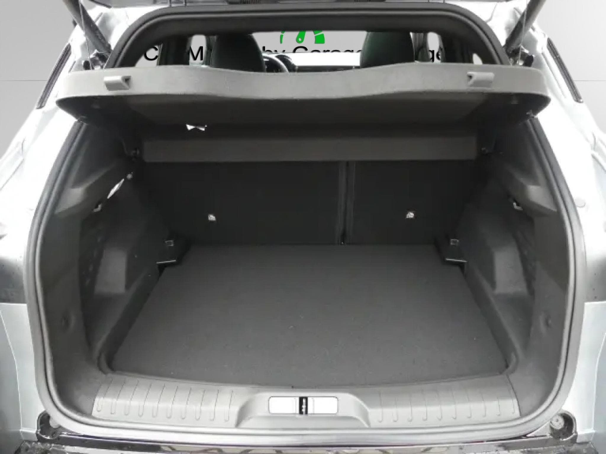 Alfa-Romeo Junior IBRIDA TI 1.2 VGT (2026) - Foto 9