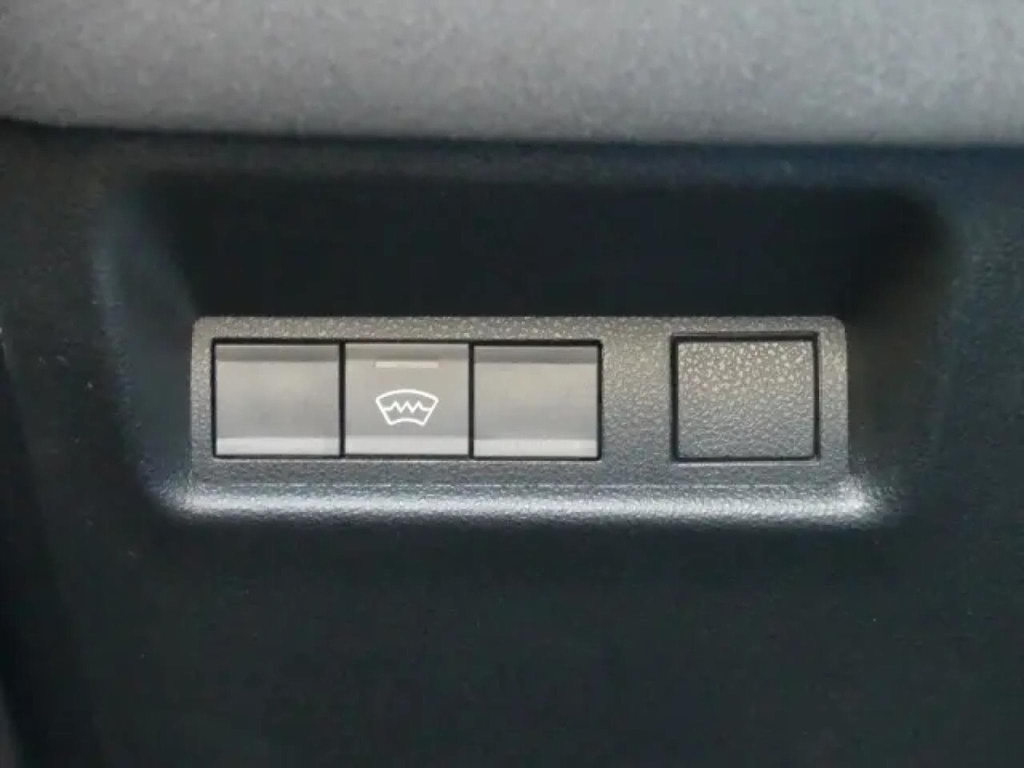 Alfa-Romeo Junior IBRIDA TI 1.2 VGT (2026) - Foto 24