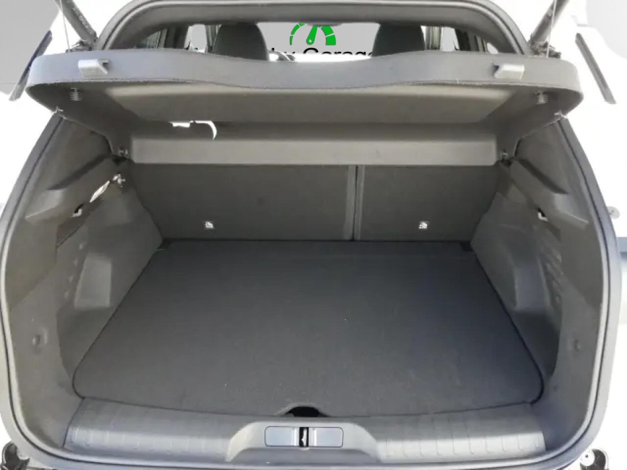 Alfa-Romeo Junior IBRIDA TI 1.2 VGT (2026) - Foto 8