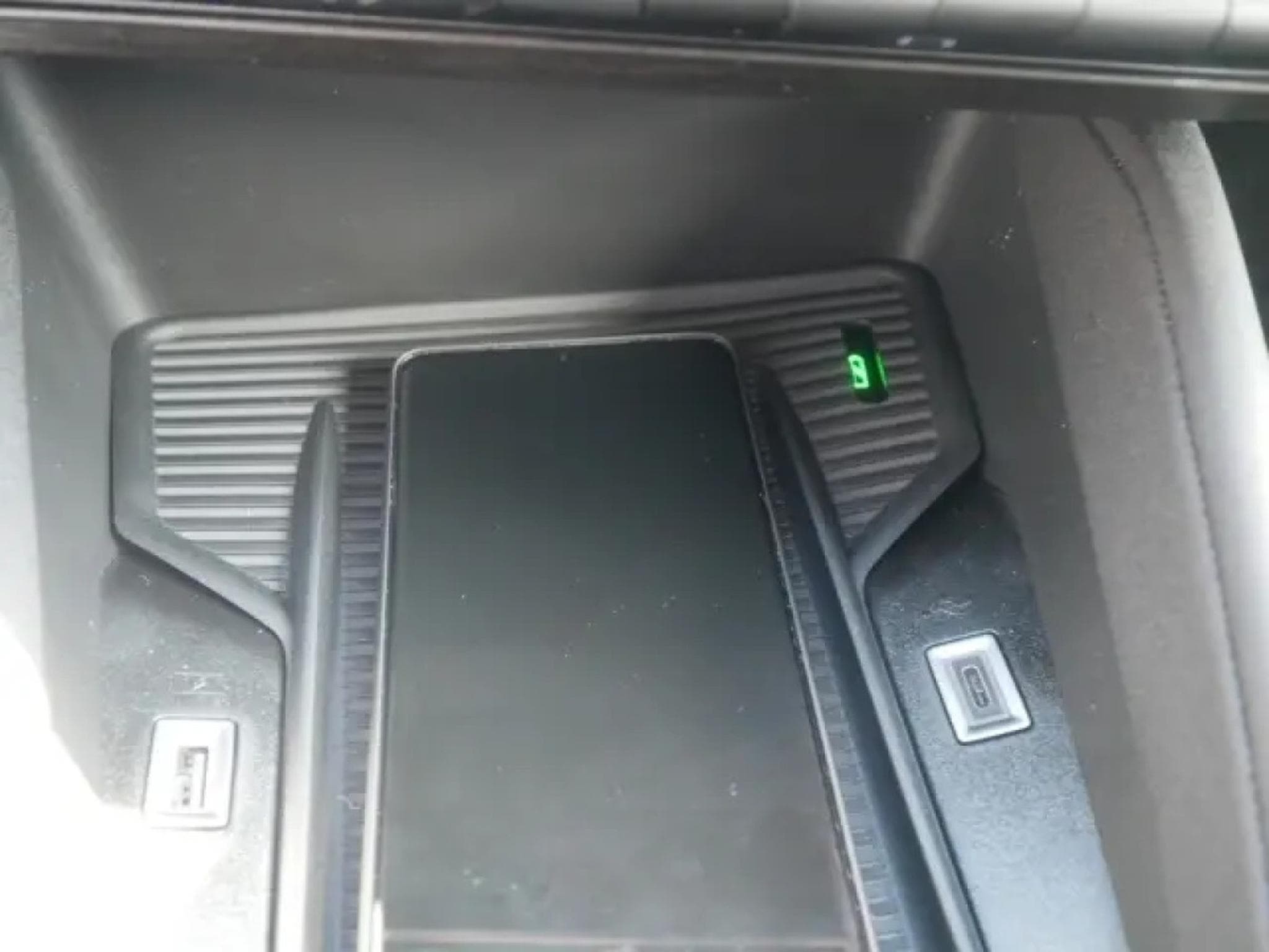 Alfa-Romeo Junior IBRIDA TI 1.2 VGT (2026) - Foto 21