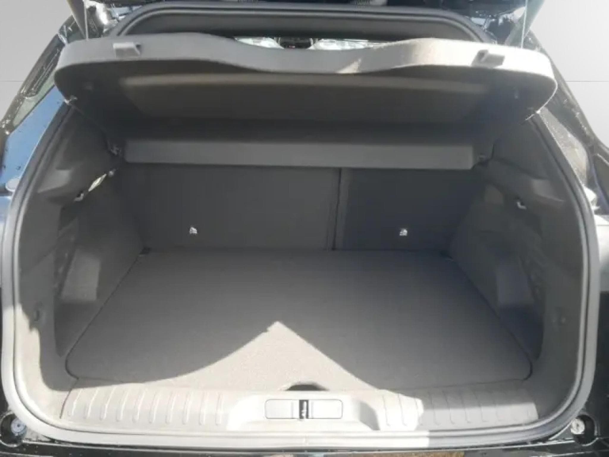 Alfa-Romeo Junior IBRIDA TI 1.2 VGT (2026) - Foto 9