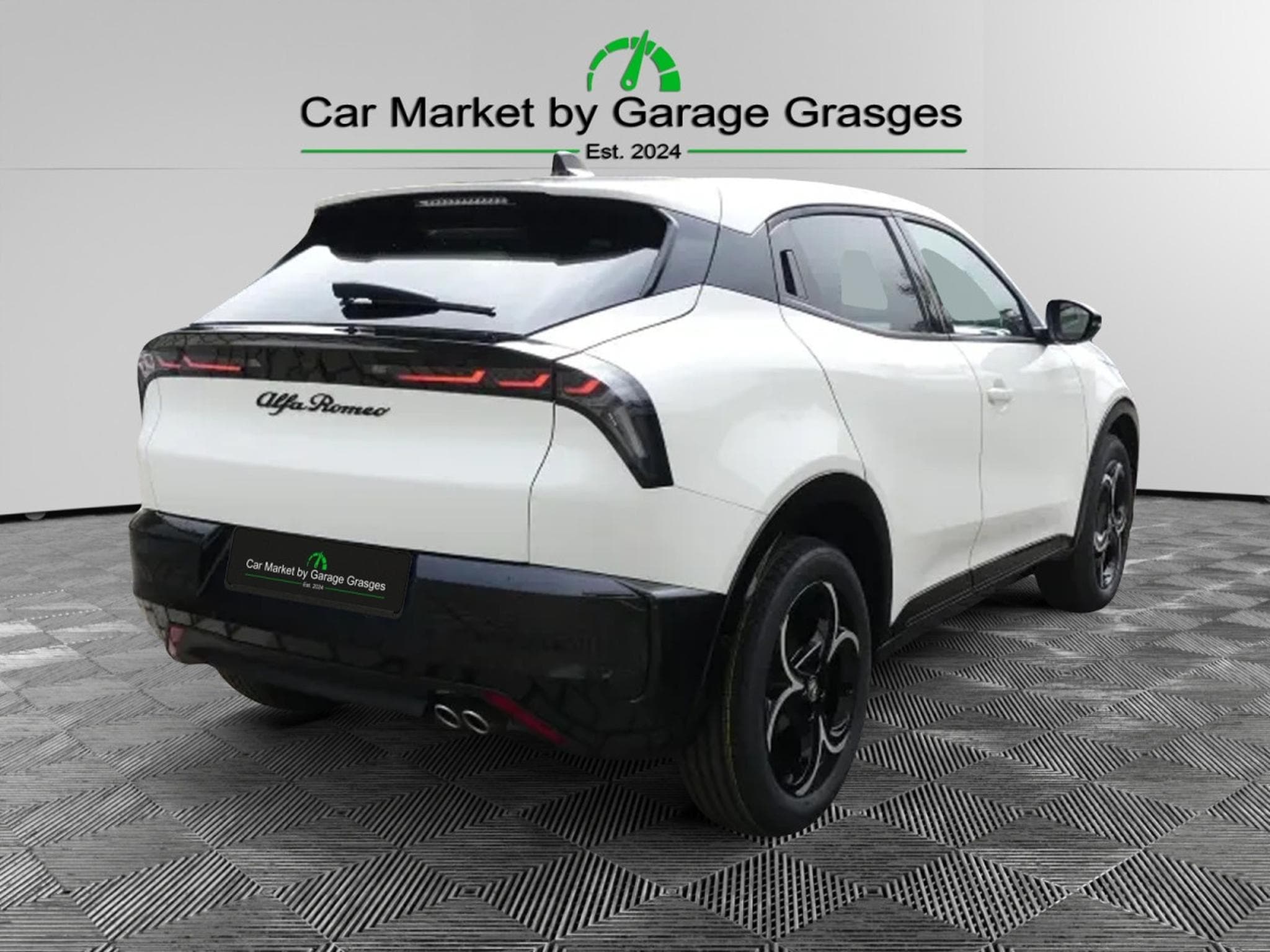 Alfa-Romeo Junior IBRIDA TI 1.2 VGT (2026) - Foto 5