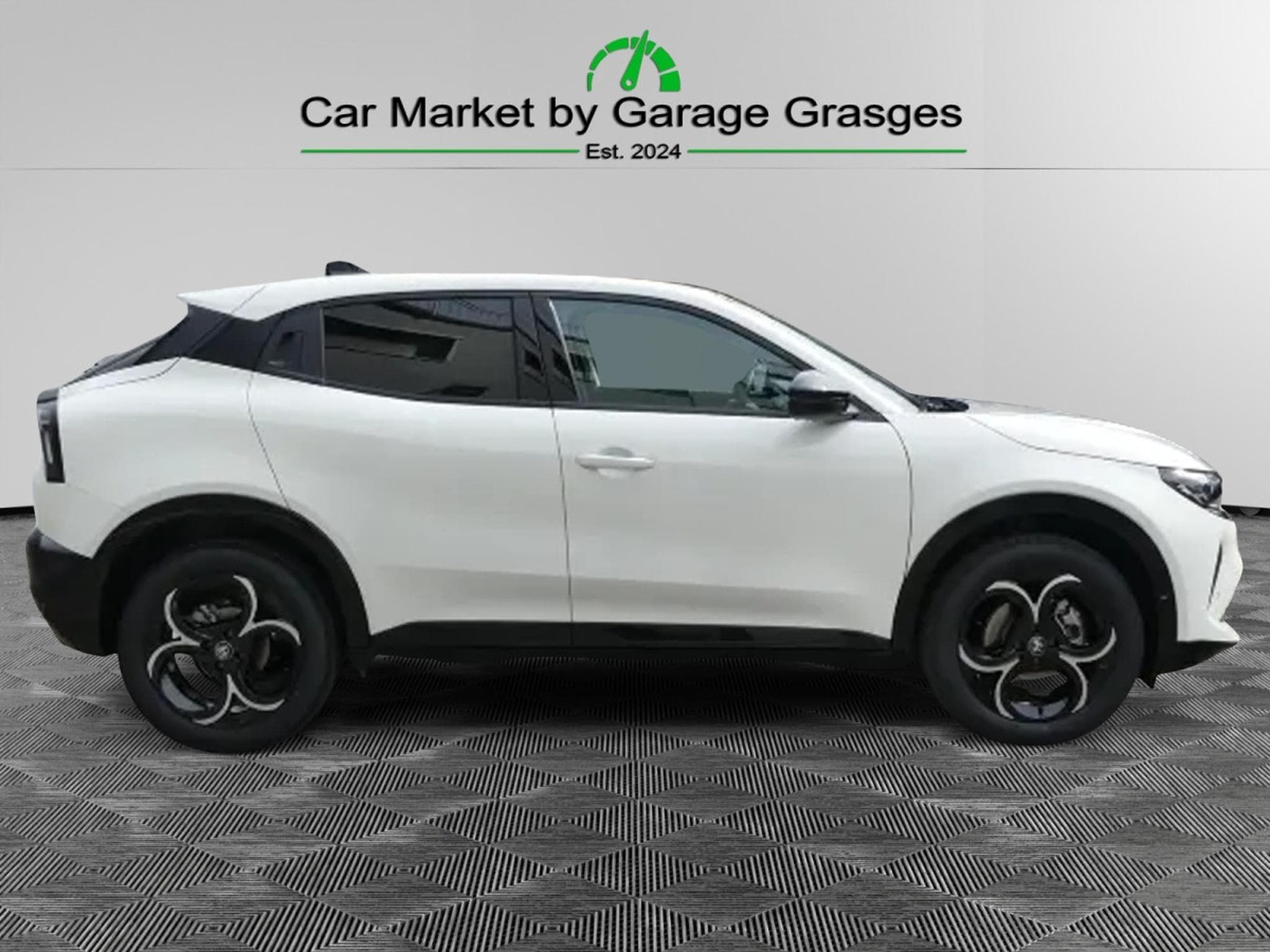 Alfa-Romeo Junior IBRIDA TI 1.2 VGT (2026) - Foto 6