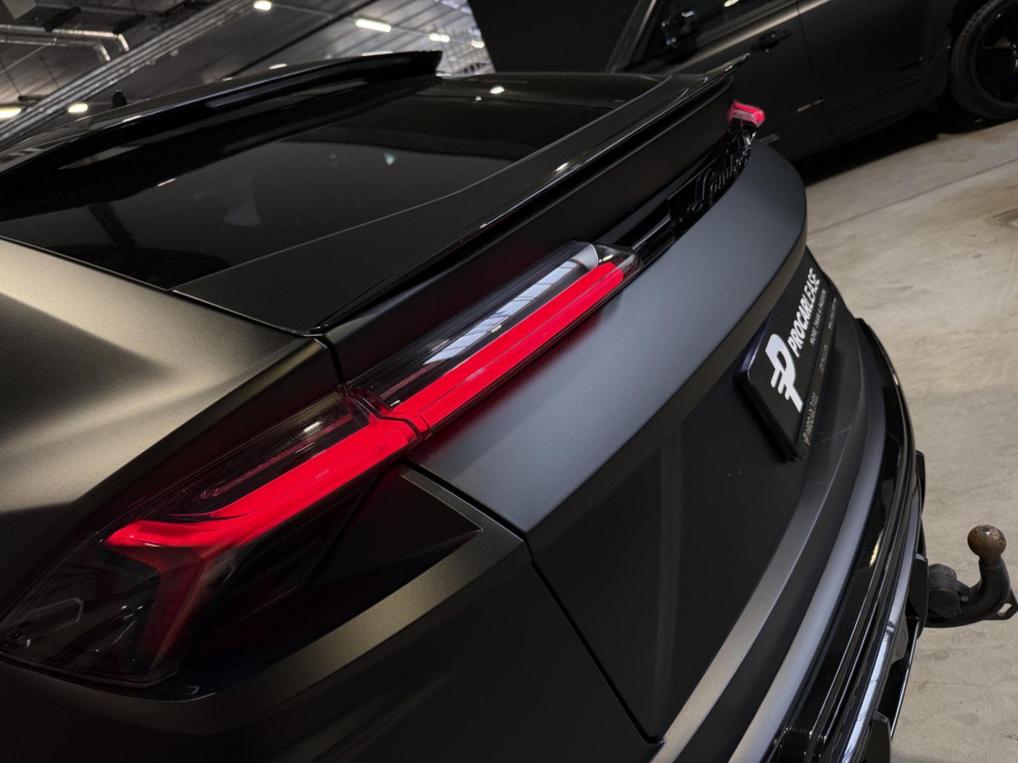 Lamborghini Urus 4.0 V8 Auto./PANO/22/360°/HUD/CARBON/VOLL (2021) - Photo 20