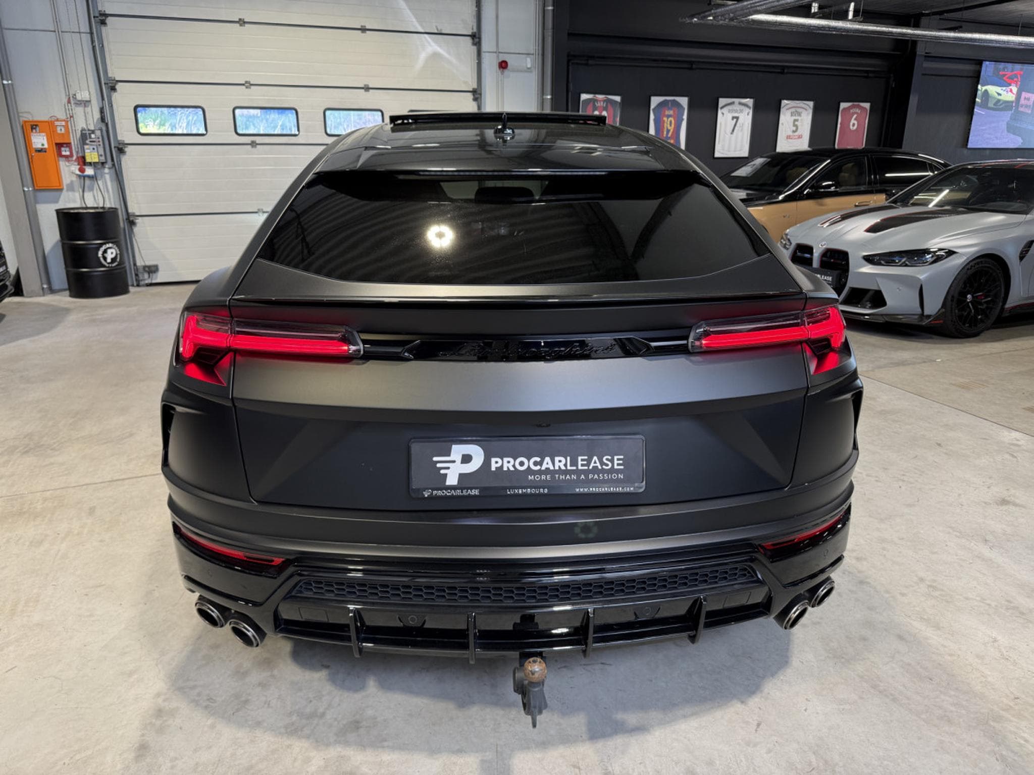 Lamborghini Urus 4.0 V8 Auto./PANO/22/360°/HUD/CARBON/VOLL (2021) - Photo 8