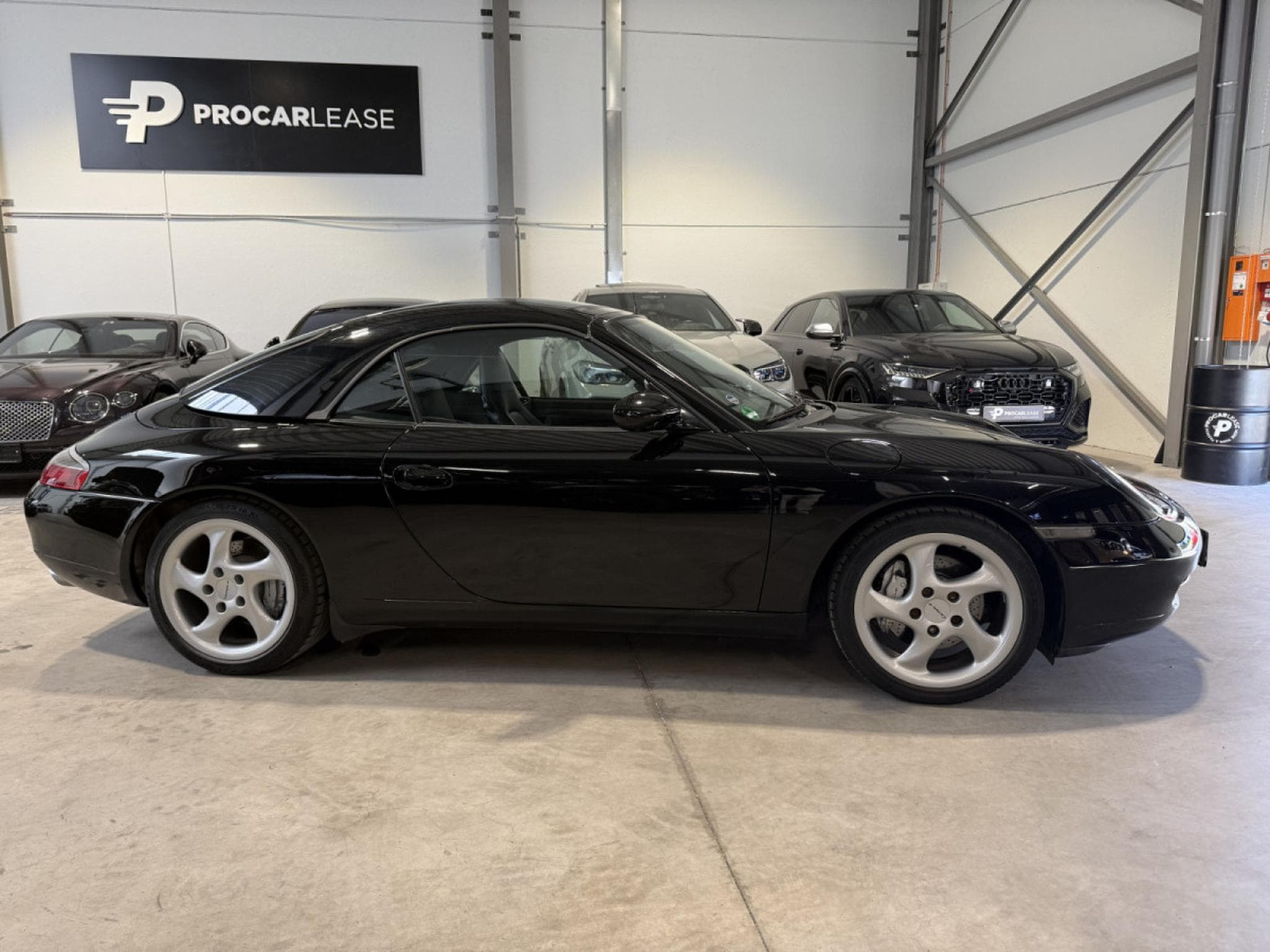 Porsche 911 CARRERA 4 CABRIOLET 3.4 FLAT6 / BVM (2000) - Photo 12